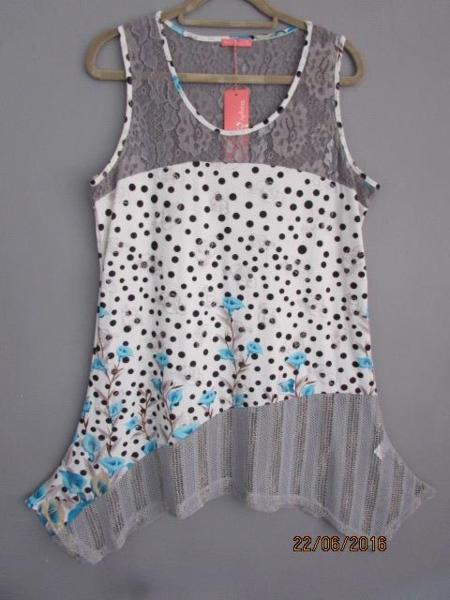 Simply Aster White And Turquoise Mesh-Accent Sleeveless Top Us Size 2X