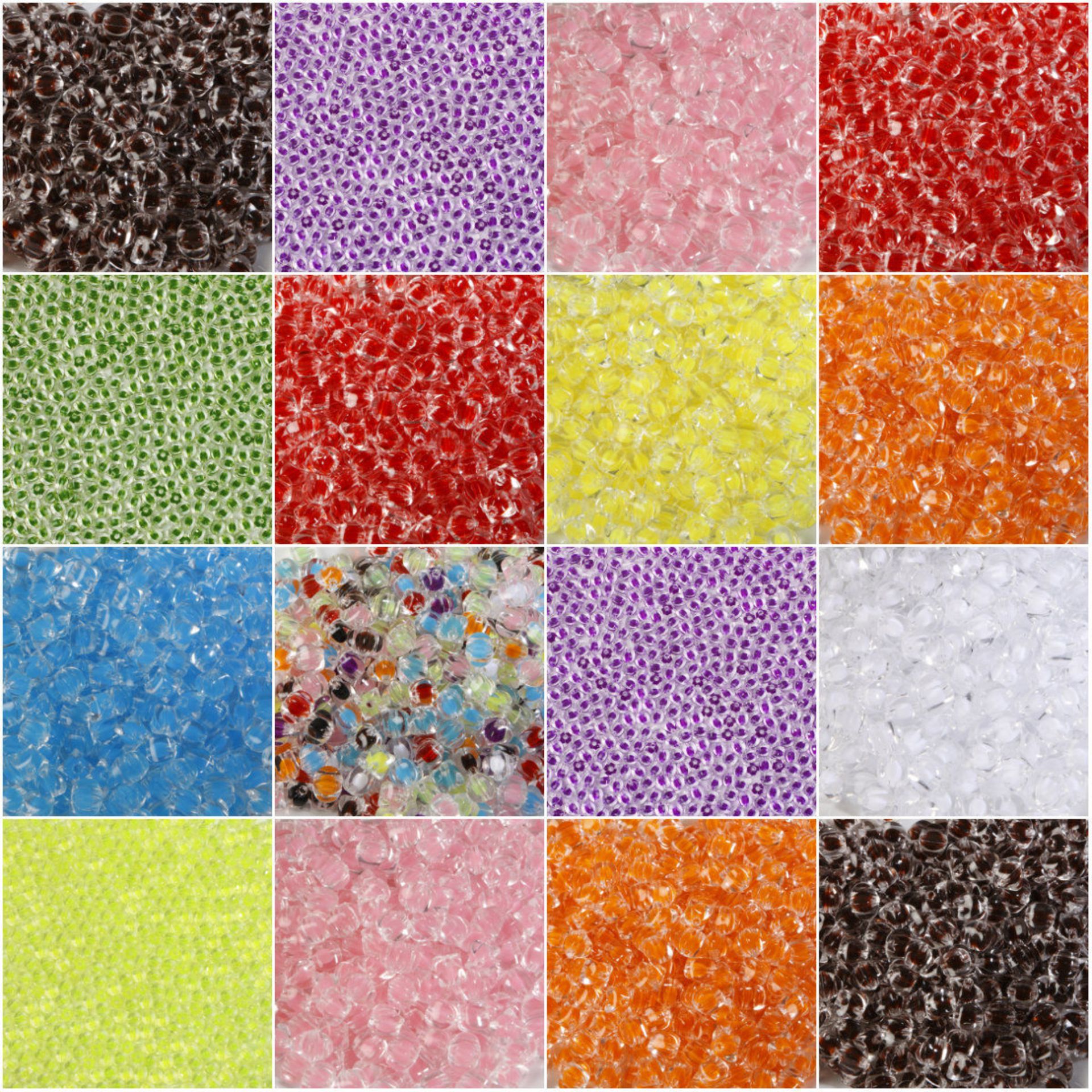 20 Bags (approx 30,000) of translucent craft 8mm beads in the shapes of stars. Mix of 6 colours.