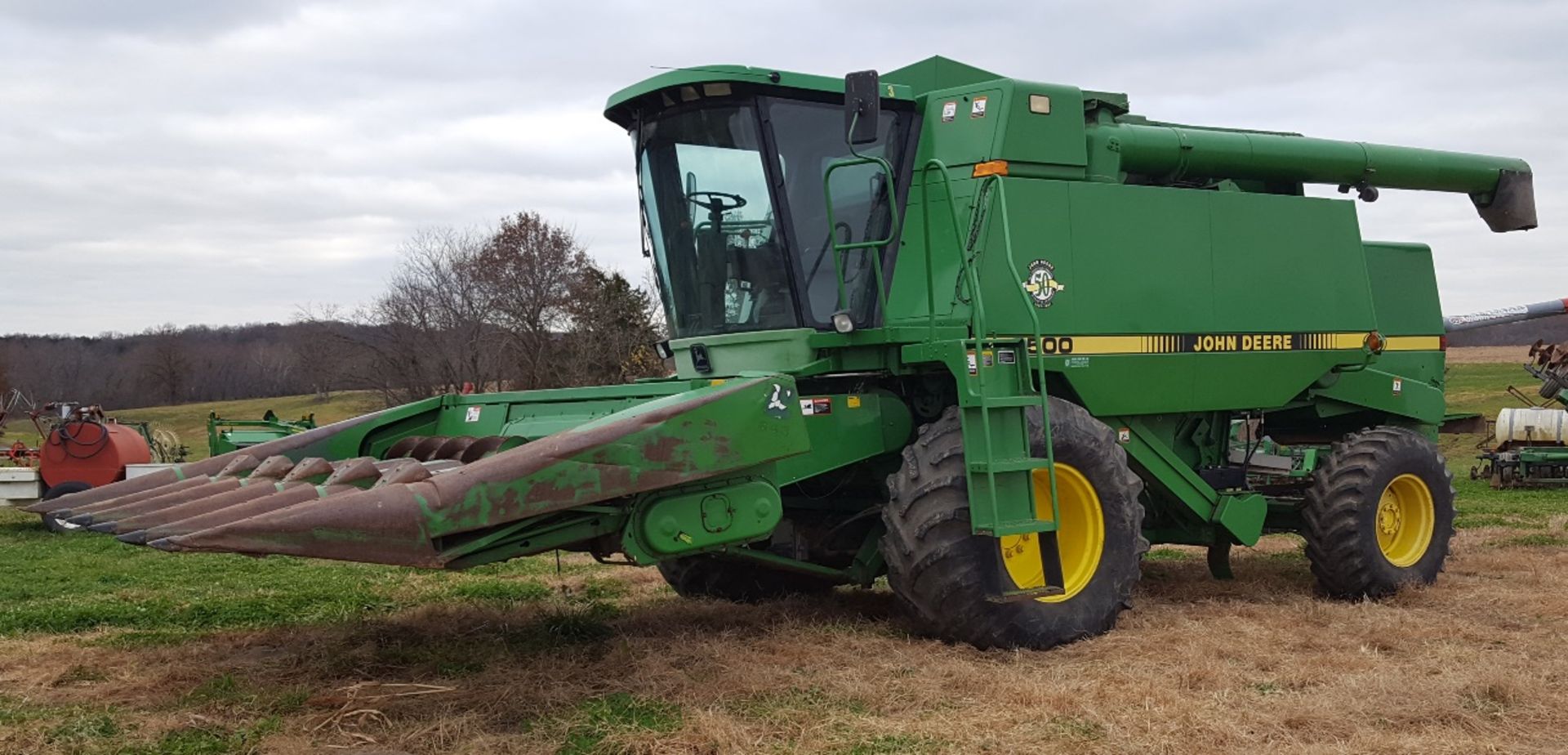 John Deere 9500 Combine - Image 2 of 3