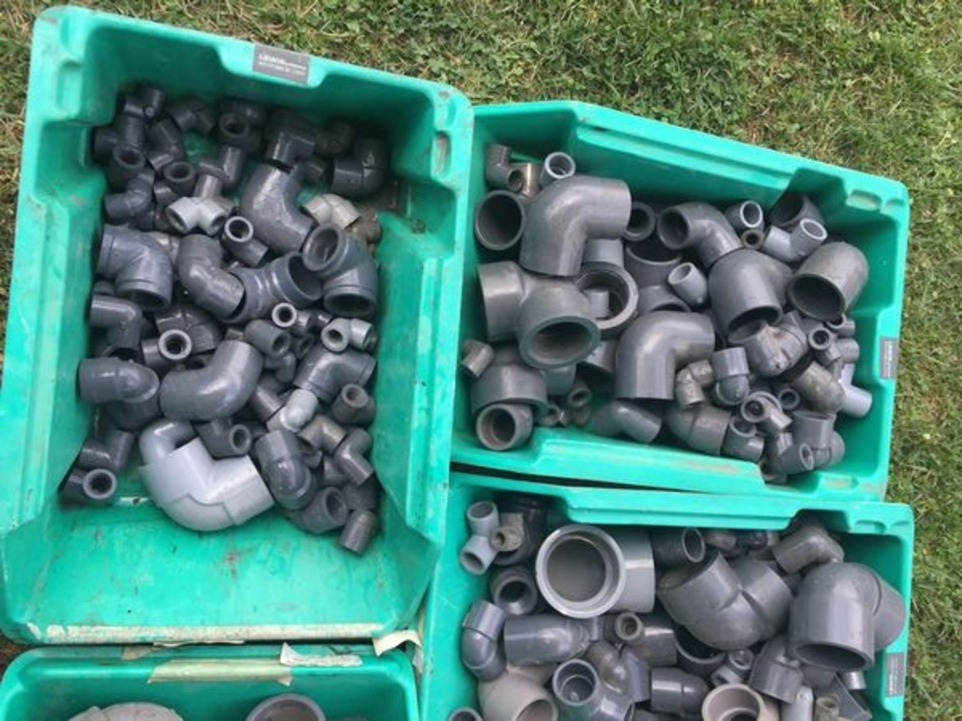 Large Lot of SCH 80 PVC Fittings 90's - Image 24 of 30