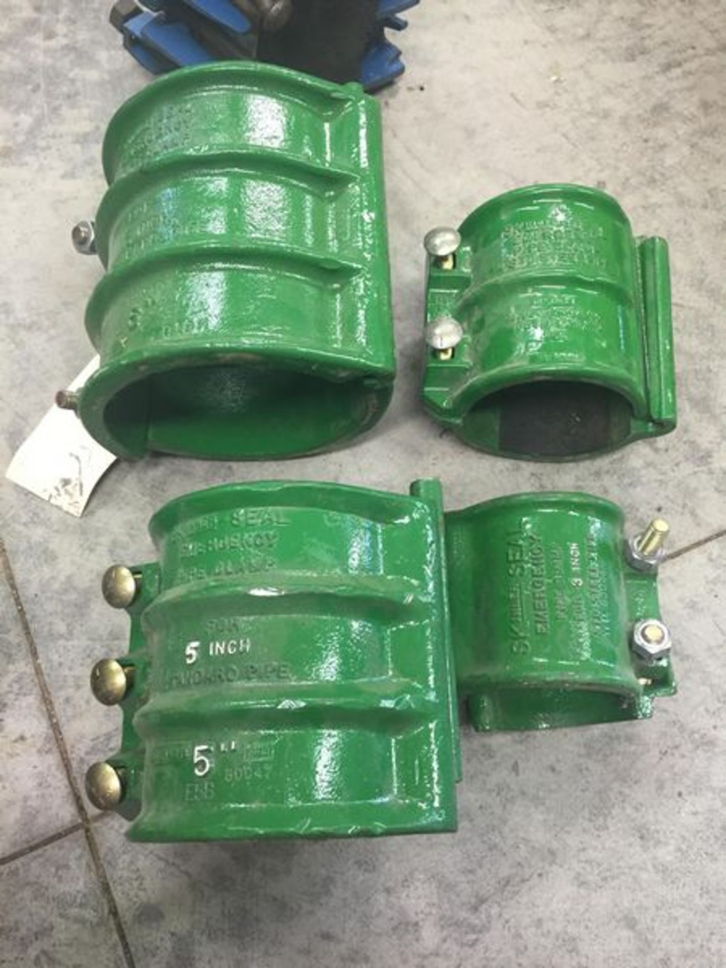 Set of Skinner Seal Emergency Waterline Pipe Clamps - Image 6 of 7