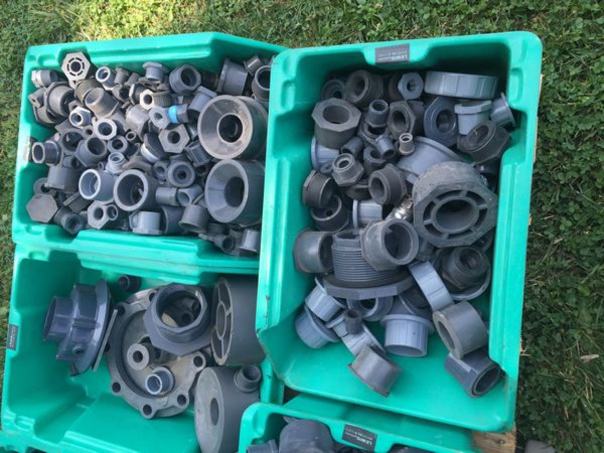 Large Lot of SCH 80 PVC Fittings Flanges, Bushing, Misc. 1-5" - Image 6 of 9