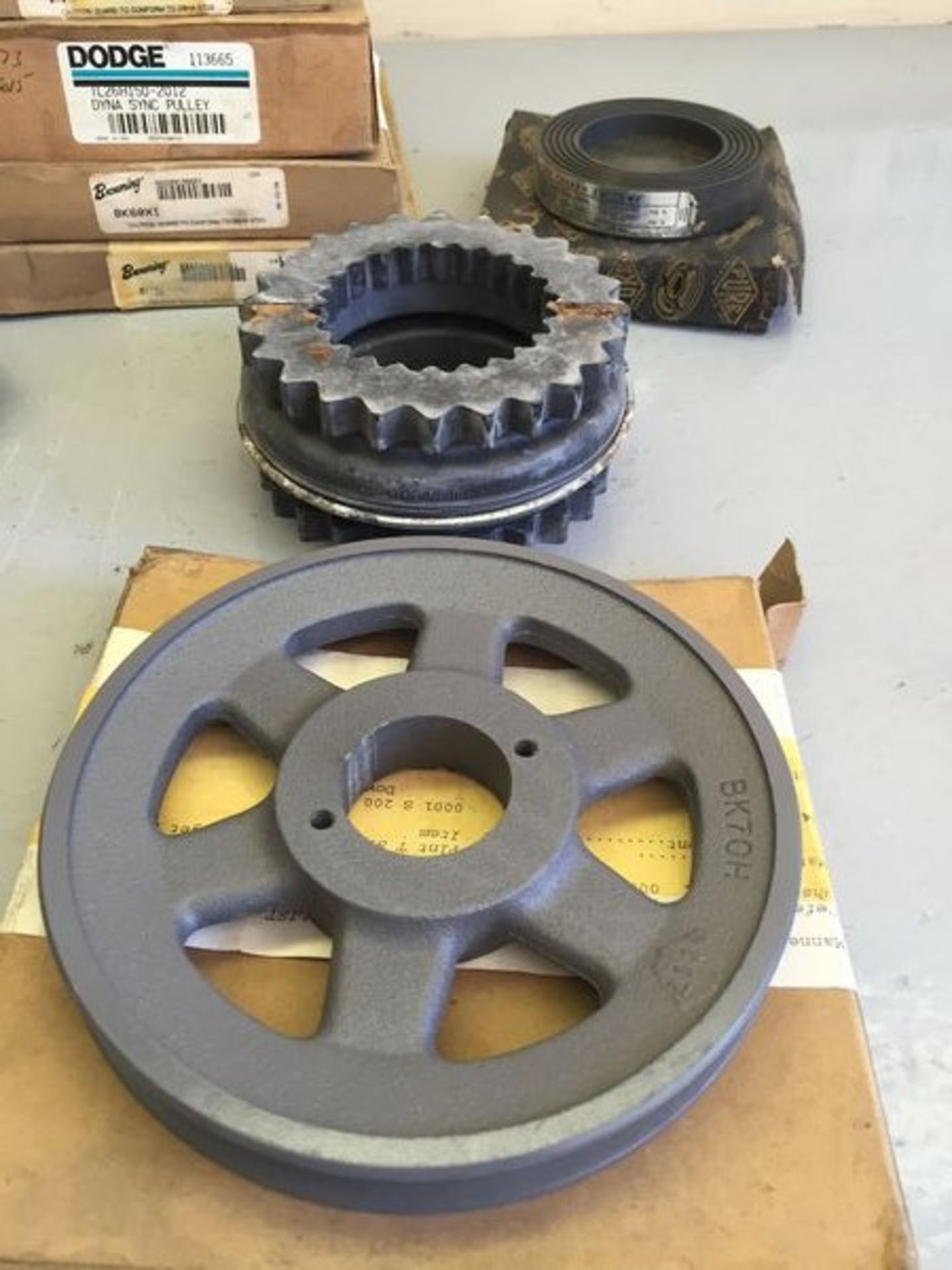 Lot of New Sprockets, Pulleys, and Coupling Pieces - Image 4 of 6