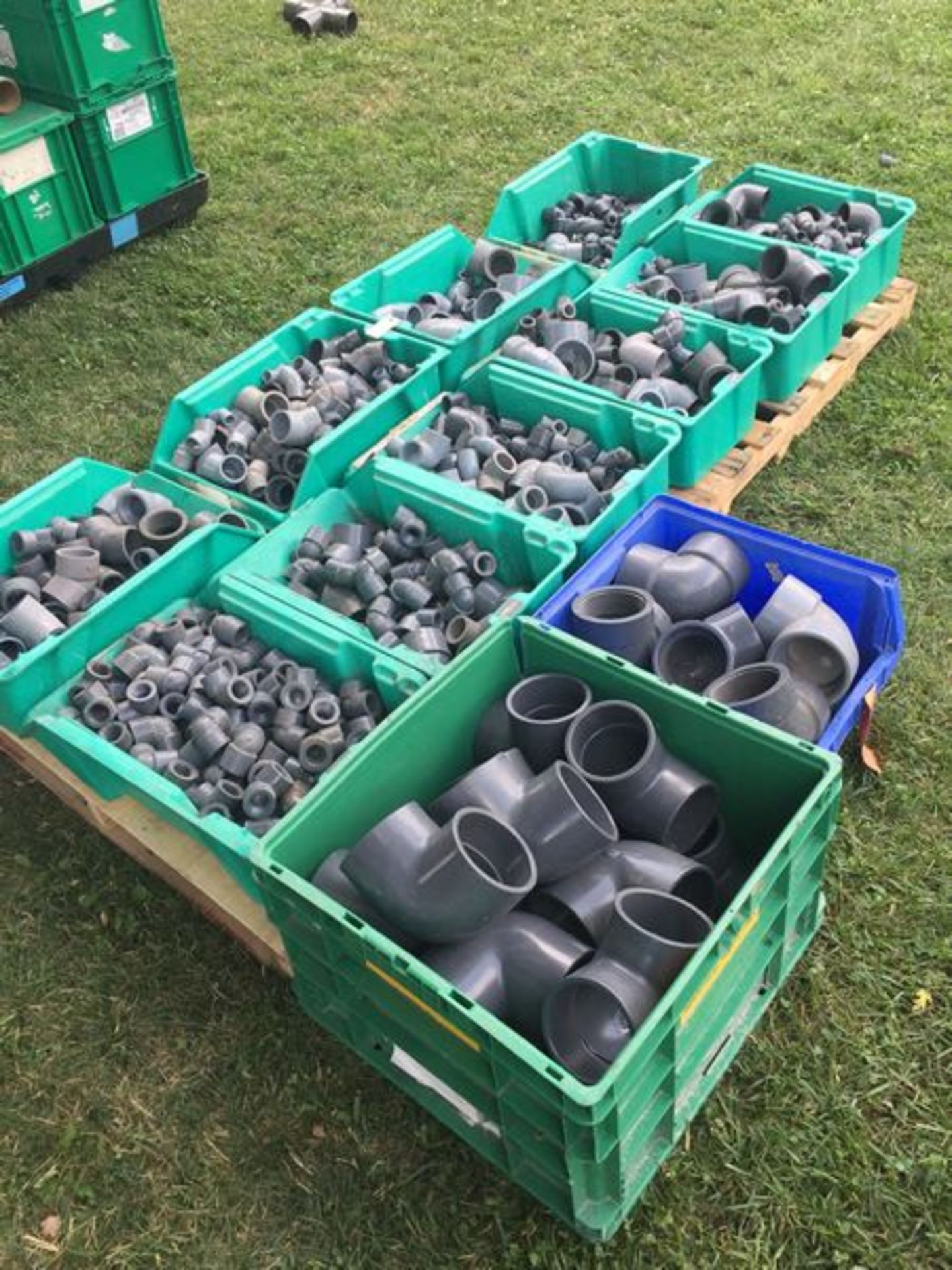 Large Lot of SCH 80 PVC Fittings 90's
