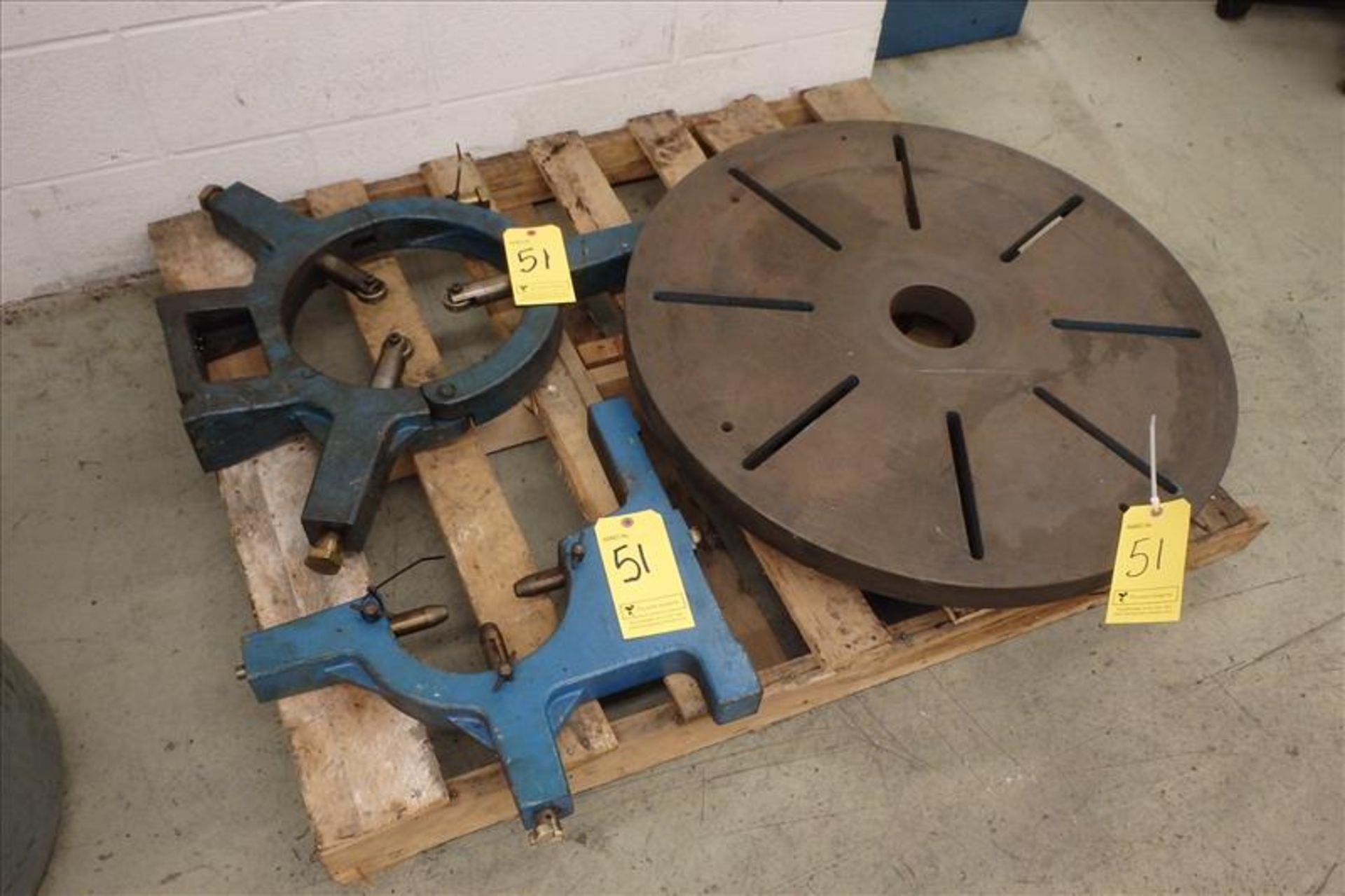 36" Rotary Chuck w/ (2) Assorted Steady Rests