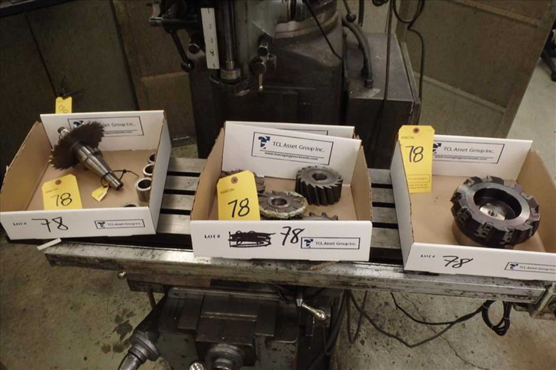 Quantity of Assorted Milling Heads and Tooling