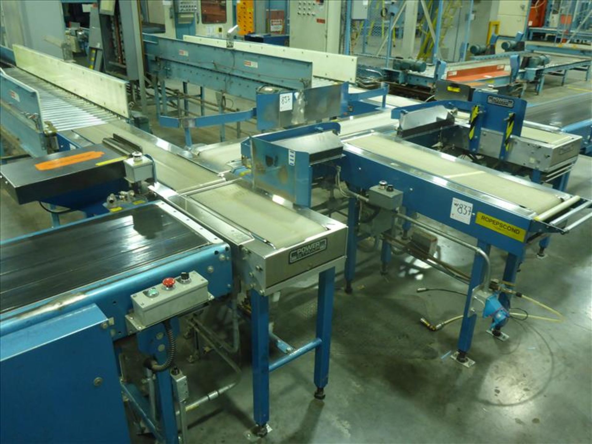 PowerStrap power diverting conveyor station, incl.: (2) approx. 10 in. x 84 in. belt conveyor, (1)