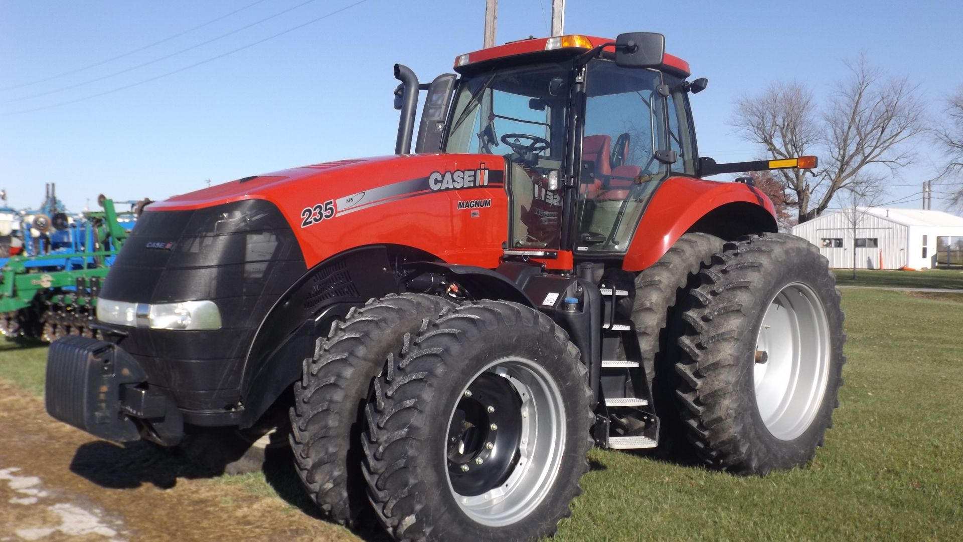 2013 Case-IH 235 Magnum, AFS, MFWD Tractor, 19/4 PS Trans., 4 Outlets, 1000 PTO, 18.4R46 rear tires