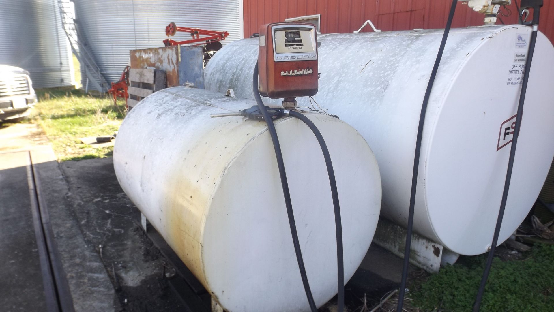 500 gal Fuel Barrel with electric Gasboy pump (sold off site)