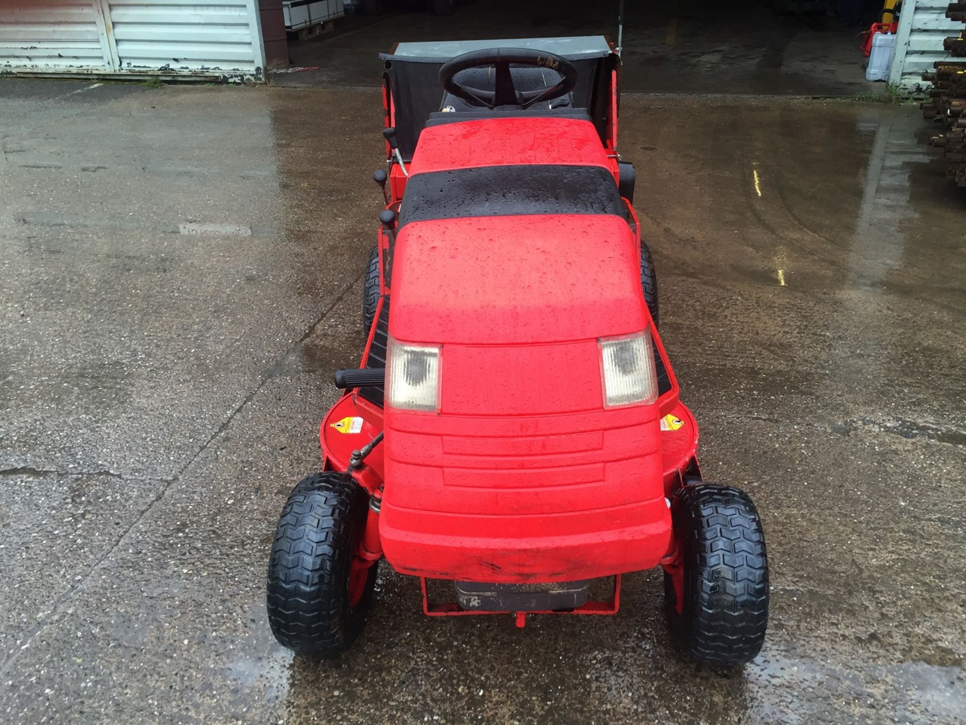 COUNTAX K14 RIDE-ON MOWER *NO VAT* - Image 2 of 13