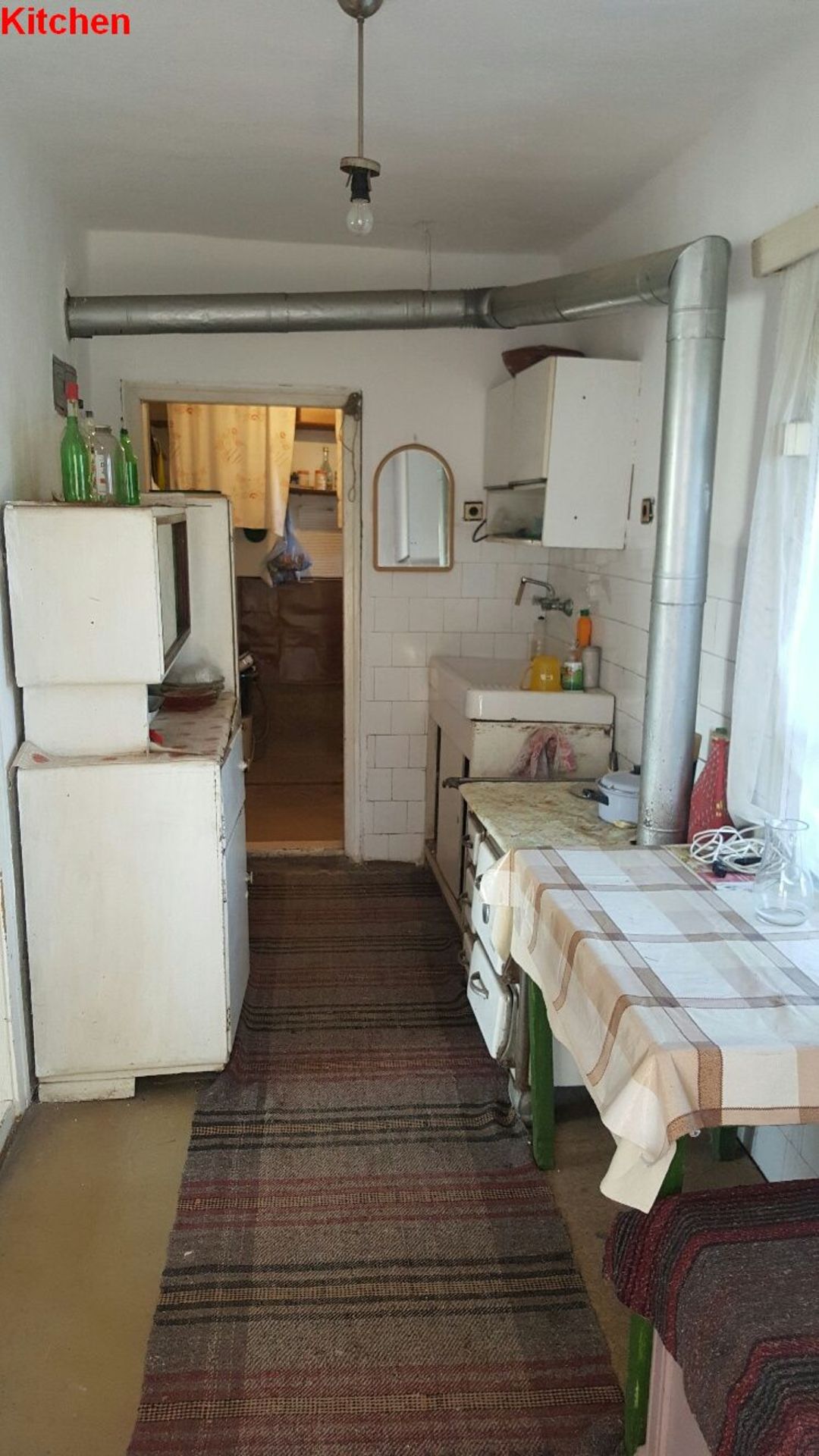 Ready to move into 5 room Bulgarian cottage for sale. With land not far from coast - Image 24 of 42