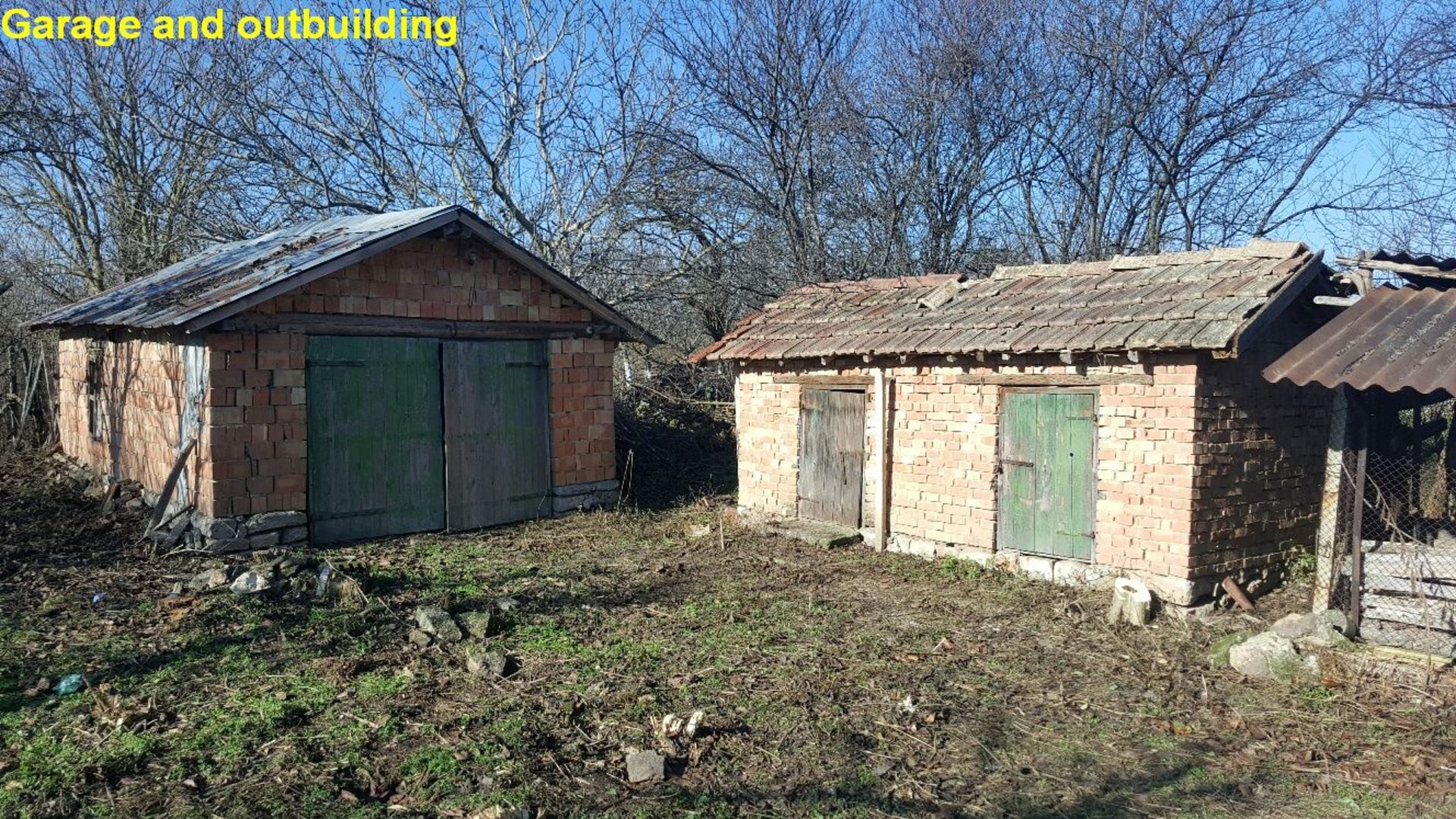 Ready to move into 5 room Bulgarian cottage for sale. With land not far from coast - Image 33 of 42