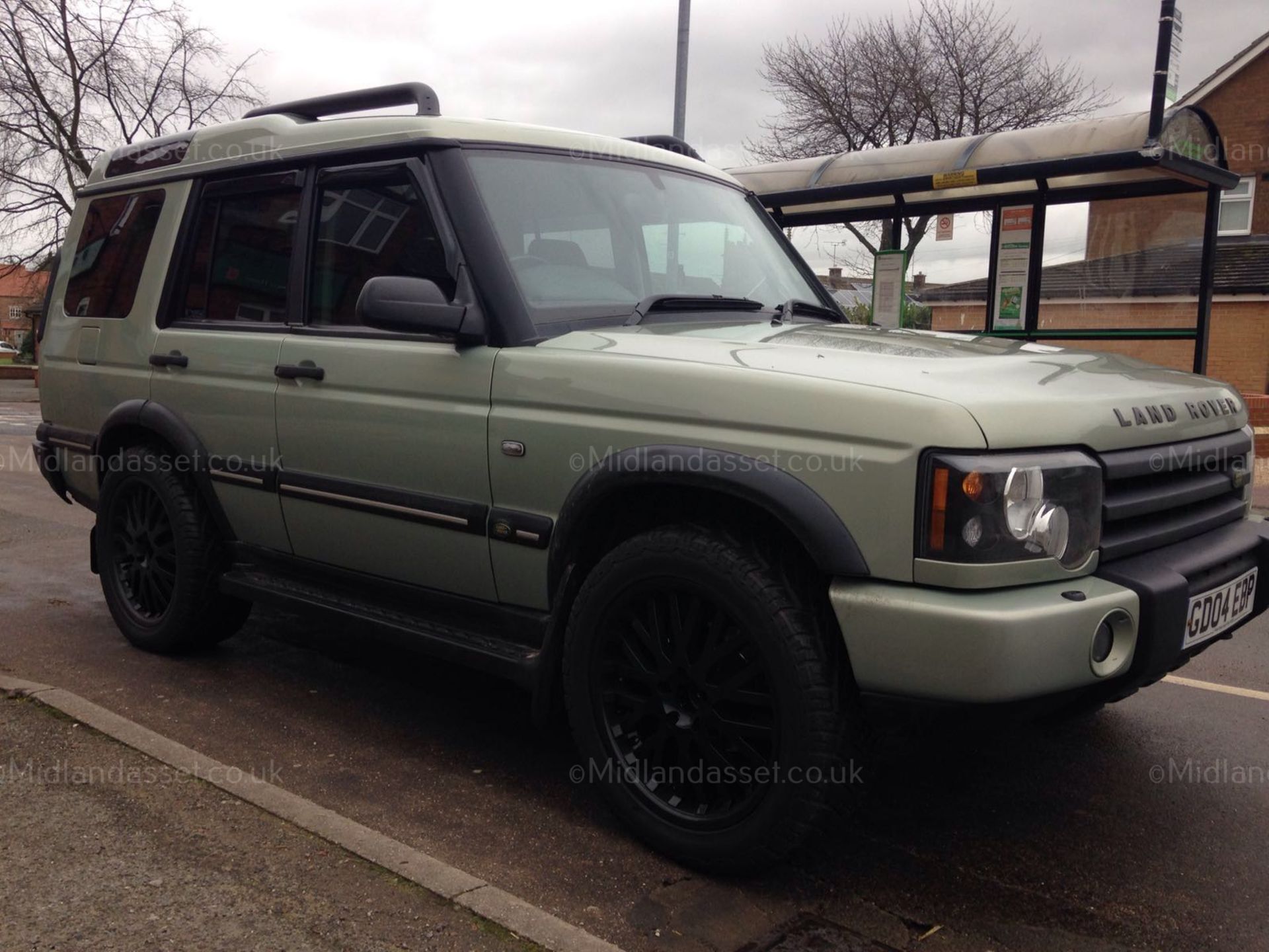 2004/04 REG LAND ROVER DISCOVERY ES PREMIUM TD5 7 SEATER AUTOMATIC *NO VAT*