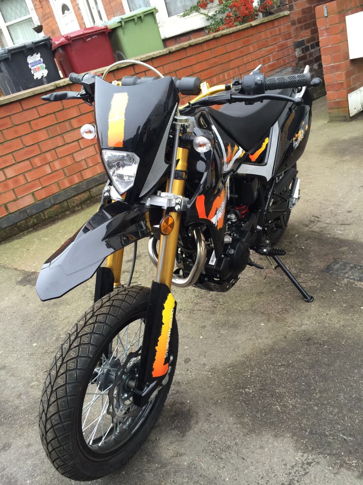 2016 BRAND NEW PULSE ADRENALINE 250cc MOTORCYCLE - BRAND NEW IN BOX -supermoto *PLUS VAT* - Image 2 of 15