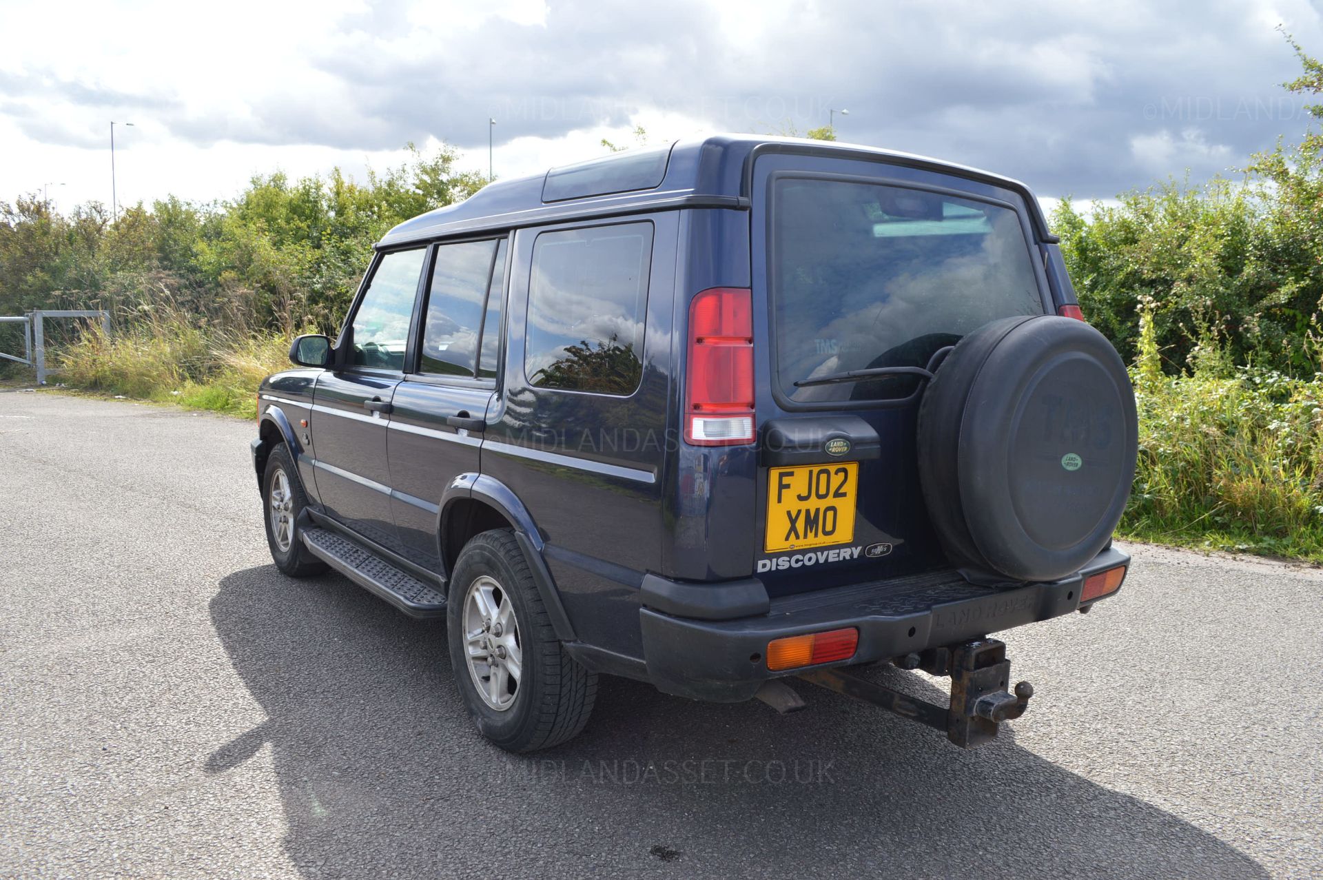 2002/02 REG LAND ROVER DISCOVERY TD5 LIGHT 4X4 COMMERCIAL / SPECIAL VEHICLES 5 SEATER - Image 5 of 30