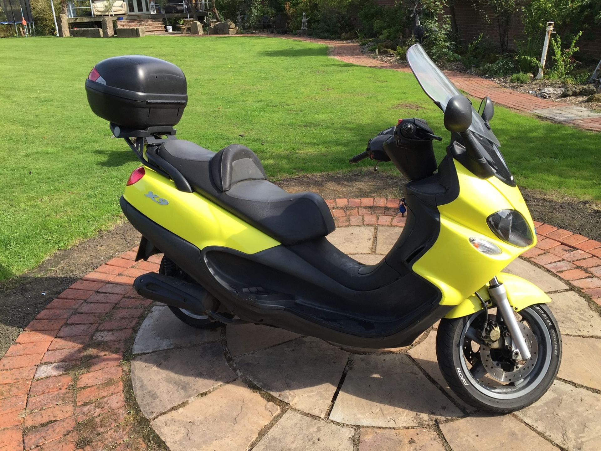 2003/53 REG PIAGGIO SCOOTER X9 250 YELLOW - Image 2 of 17