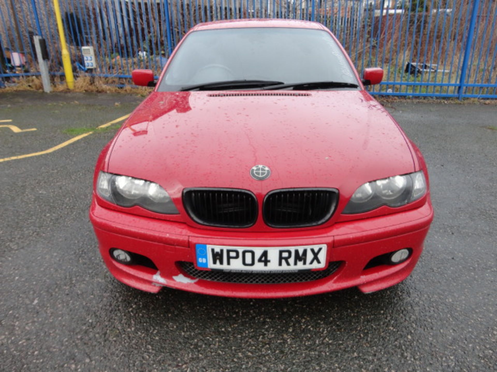 2004/04 REG BMW 320D SPORT 2.0 MANUAL METALLIC RED *NO VAT* - Image 2 of 10