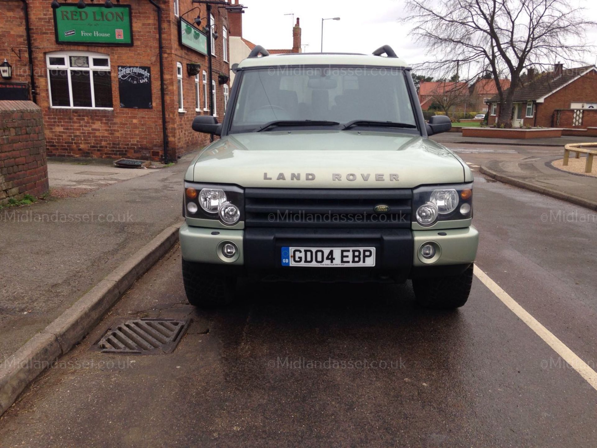 2004/04 REG LAND ROVER DISCOVERY ES PREMIUM TD5 7 SEATER AUTOMATIC *NO VAT* - Image 3 of 9