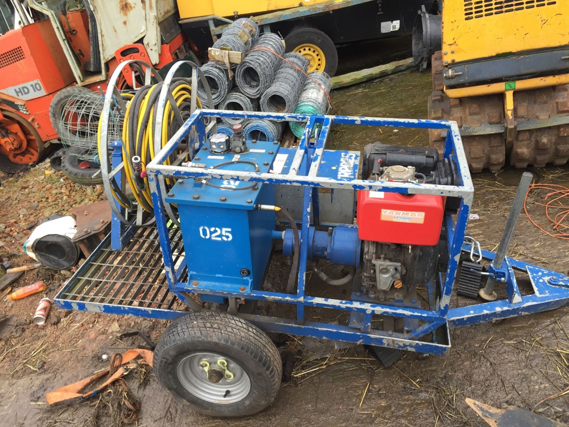 HYDRAULIC POWER PACK ON GALVANISED FAST TOW TRAILER