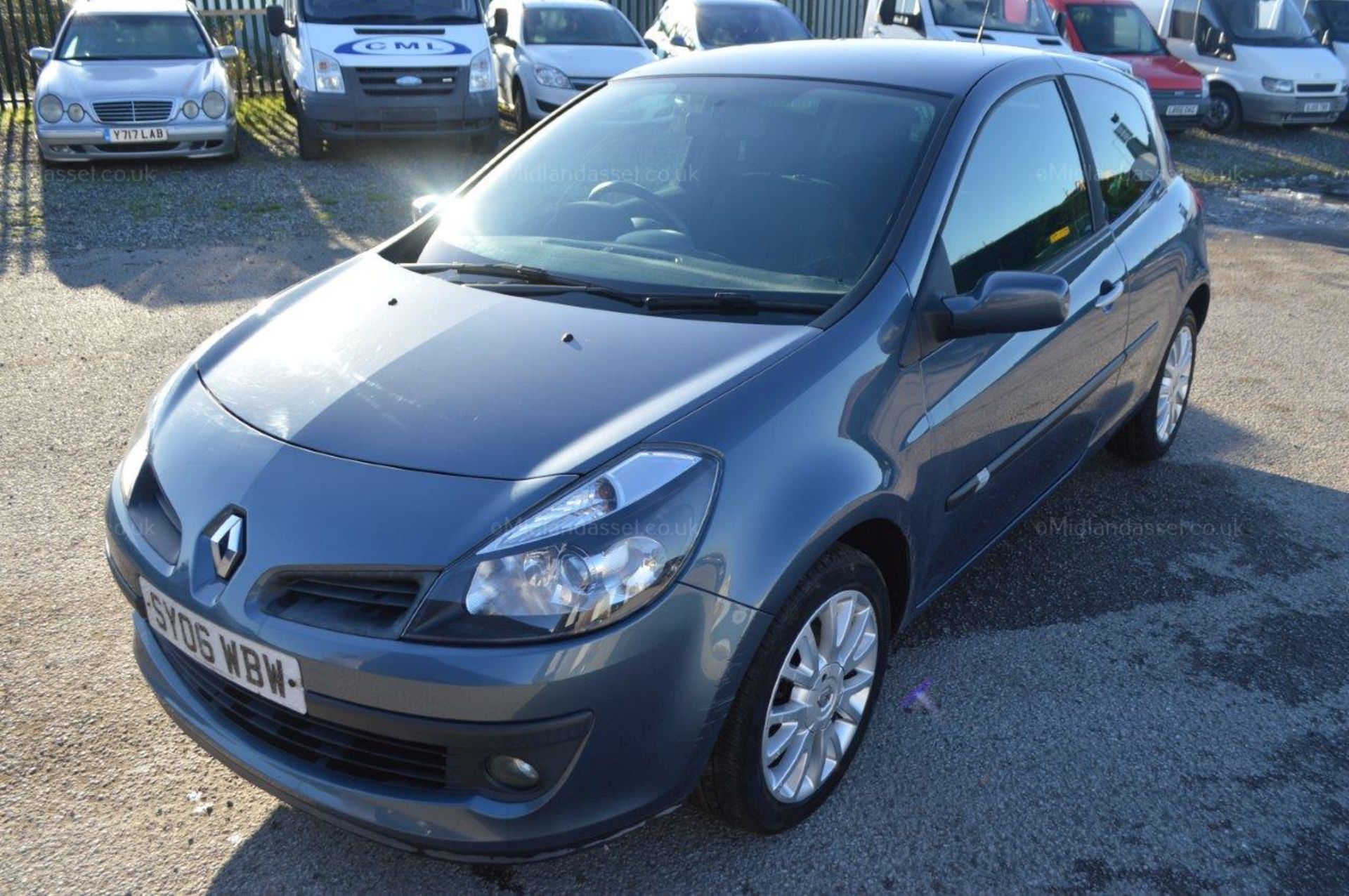 2006/06 REG RENAULT CLIO DYNAMIQUE S 3 DOOR HATCHBACK *NO VAT* - Image 3 of 23