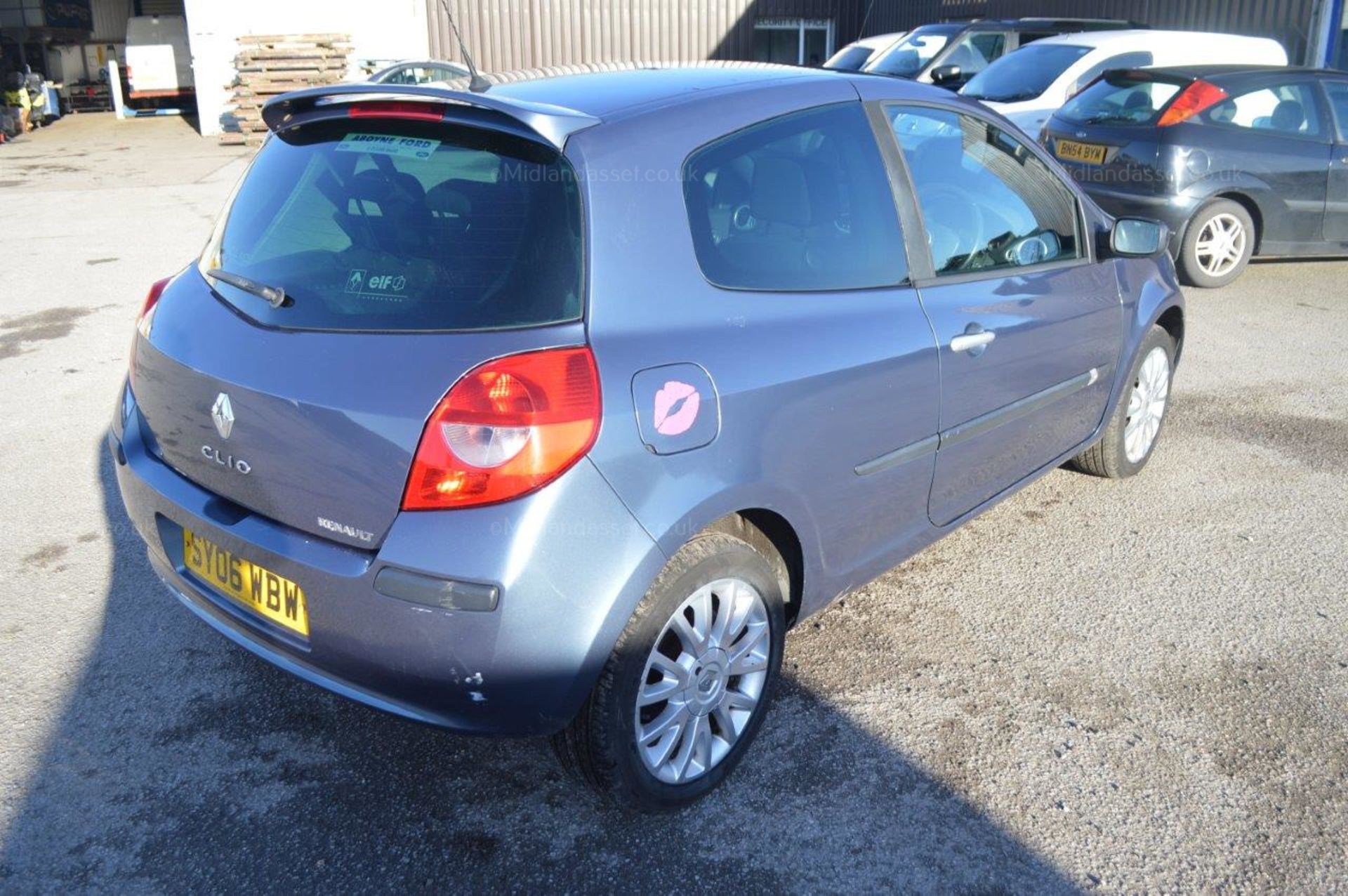 2006/06 REG RENAULT CLIO DYNAMIQUE S 3 DOOR HATCHBACK *NO VAT* - Image 6 of 23