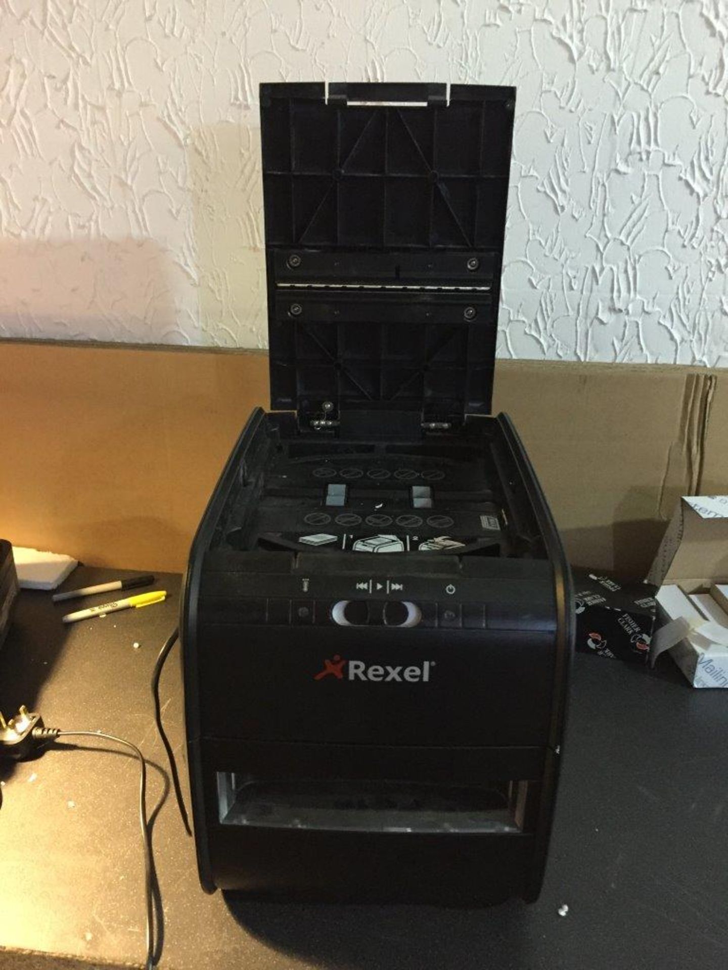 REXEL 60X SHREDDER - Image 4 of 5