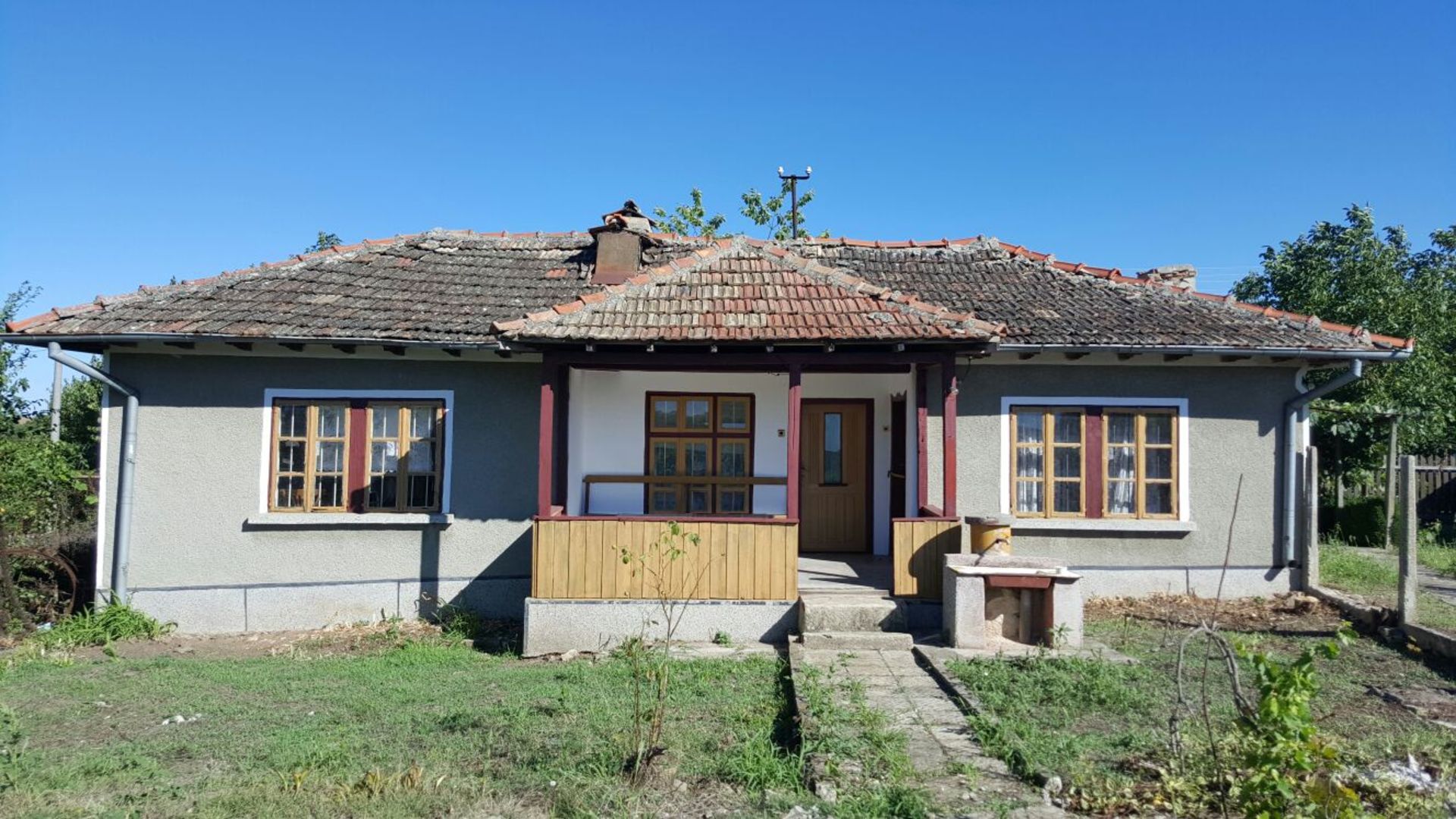 WISHING WELL COTTAGE Geshanovo, Dobrich, Bulgaria, 36 miles from Sea!