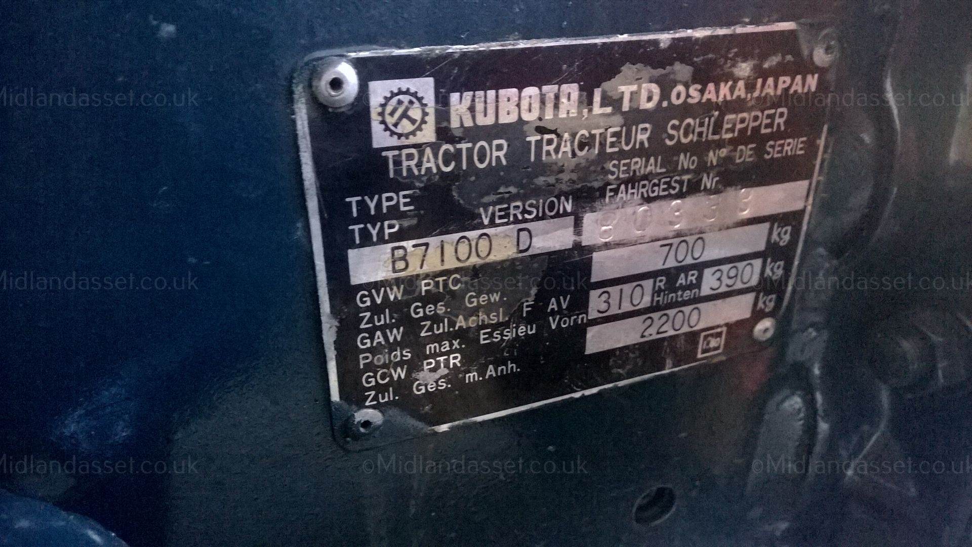 KUBOTA B7100 TRACTOR - Image 5 of 5