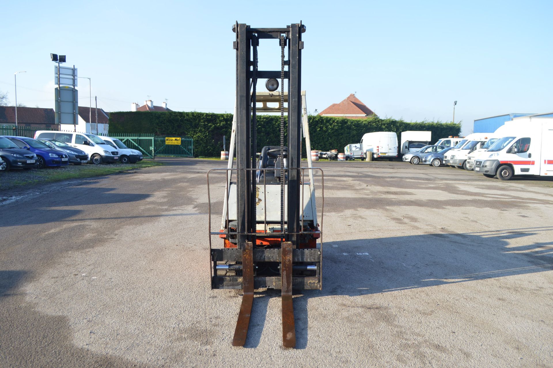 ELECTRIC KALMAR EC FORKLIFT 2.5 TON WITH SIDE SHIFT *NO VAT* - Image 2 of 18