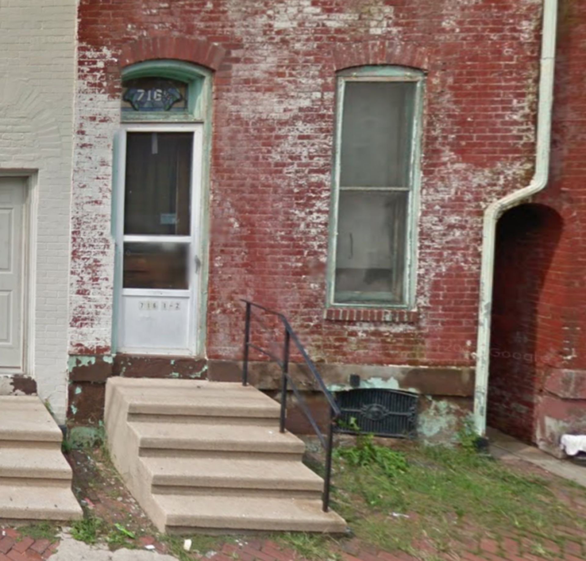 3 Storey House in Reading, Philadelphia - Image 4 of 12