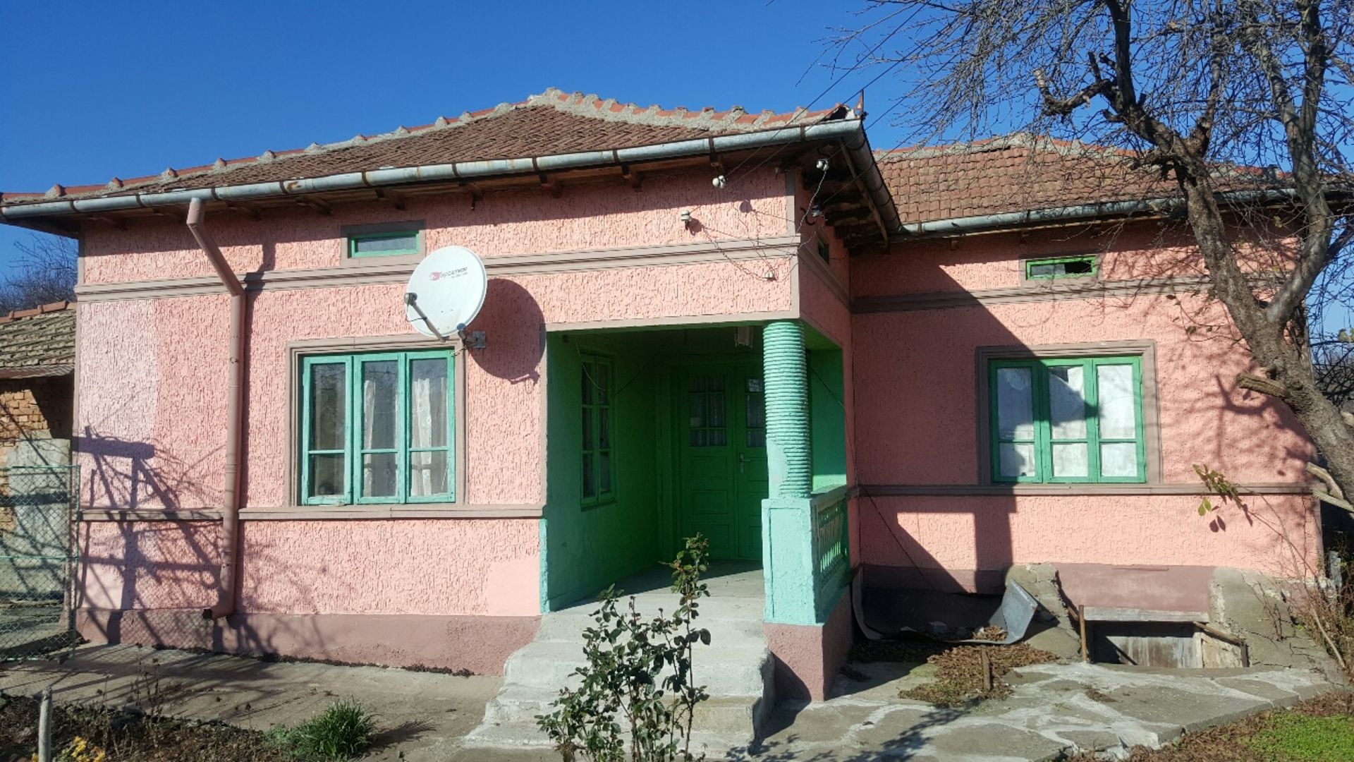 7 ROOM BULGARIAN COTTAGE IN IZVOROVO FOR SALE. WITH LAND NOT FAR FROM COAST - Image 2 of 41