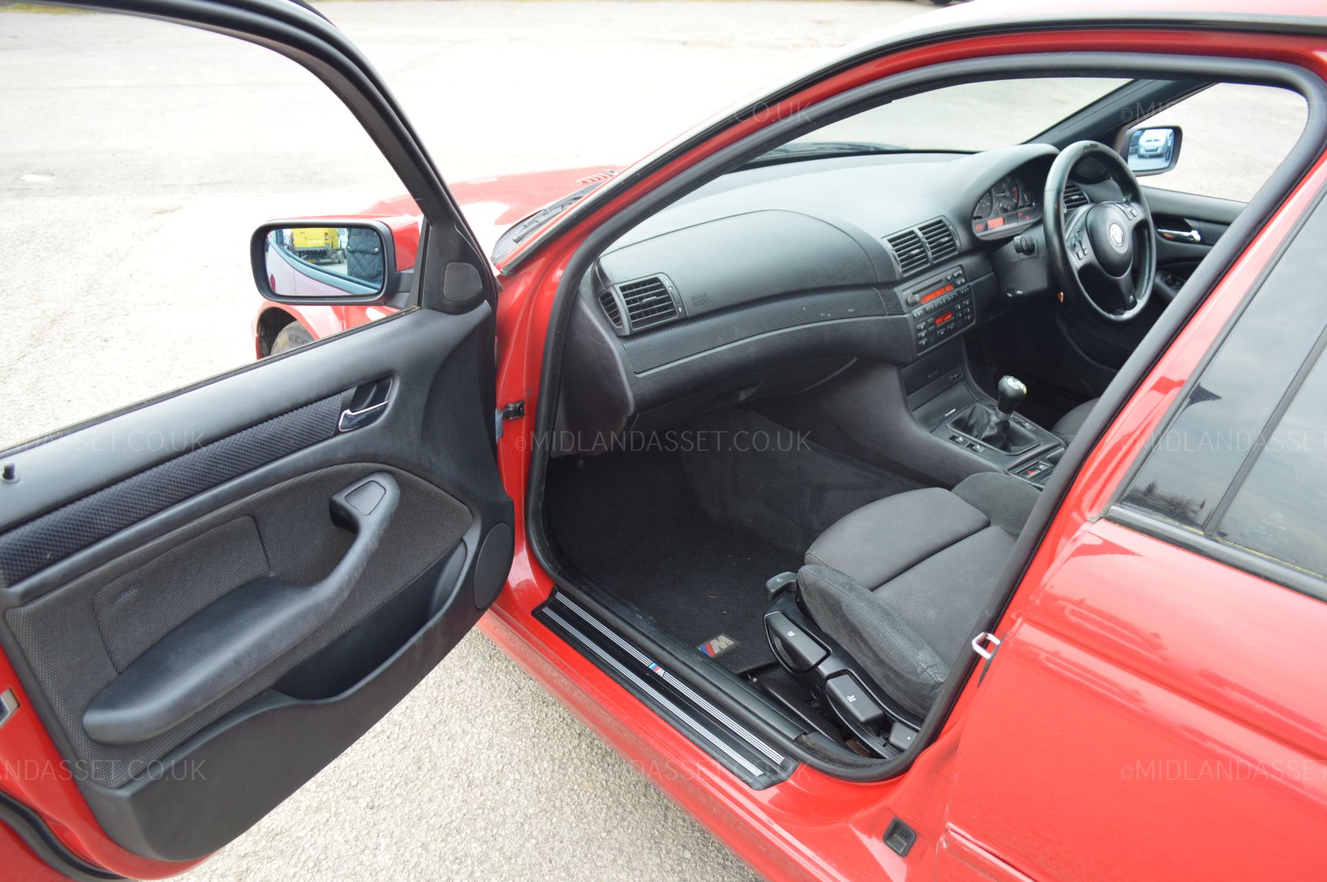 2004/04 REG BMW 320D SPORT 2.0 MANUAL METALLIC RED *NO VAT* - Image 17 of 26