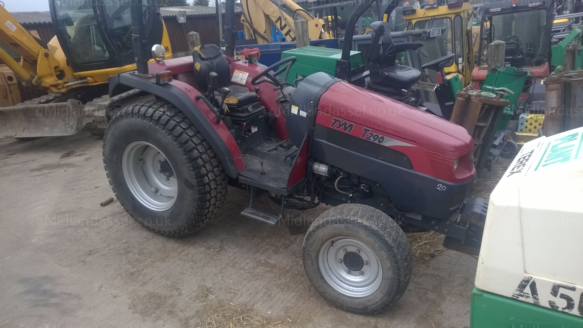 TYM T290 COMPACT TRACTOR