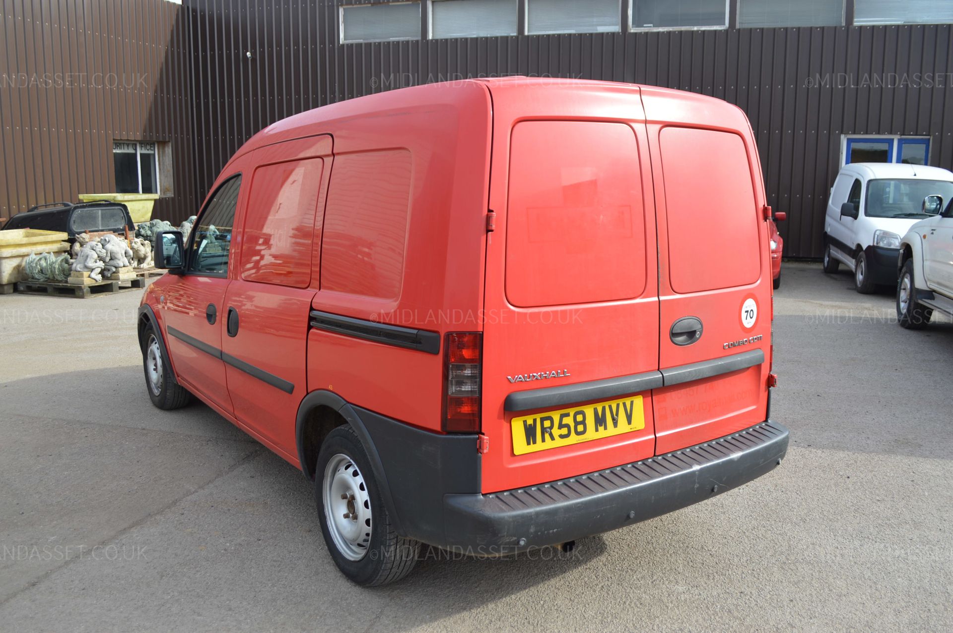 KB - 2008/58 REG VAUXHALL COMBO 1700 CDTI - 1 PREVIOUS OWNER, ROYAL MAIL *NO VAT*   DATE OF - Image 4 of 19
