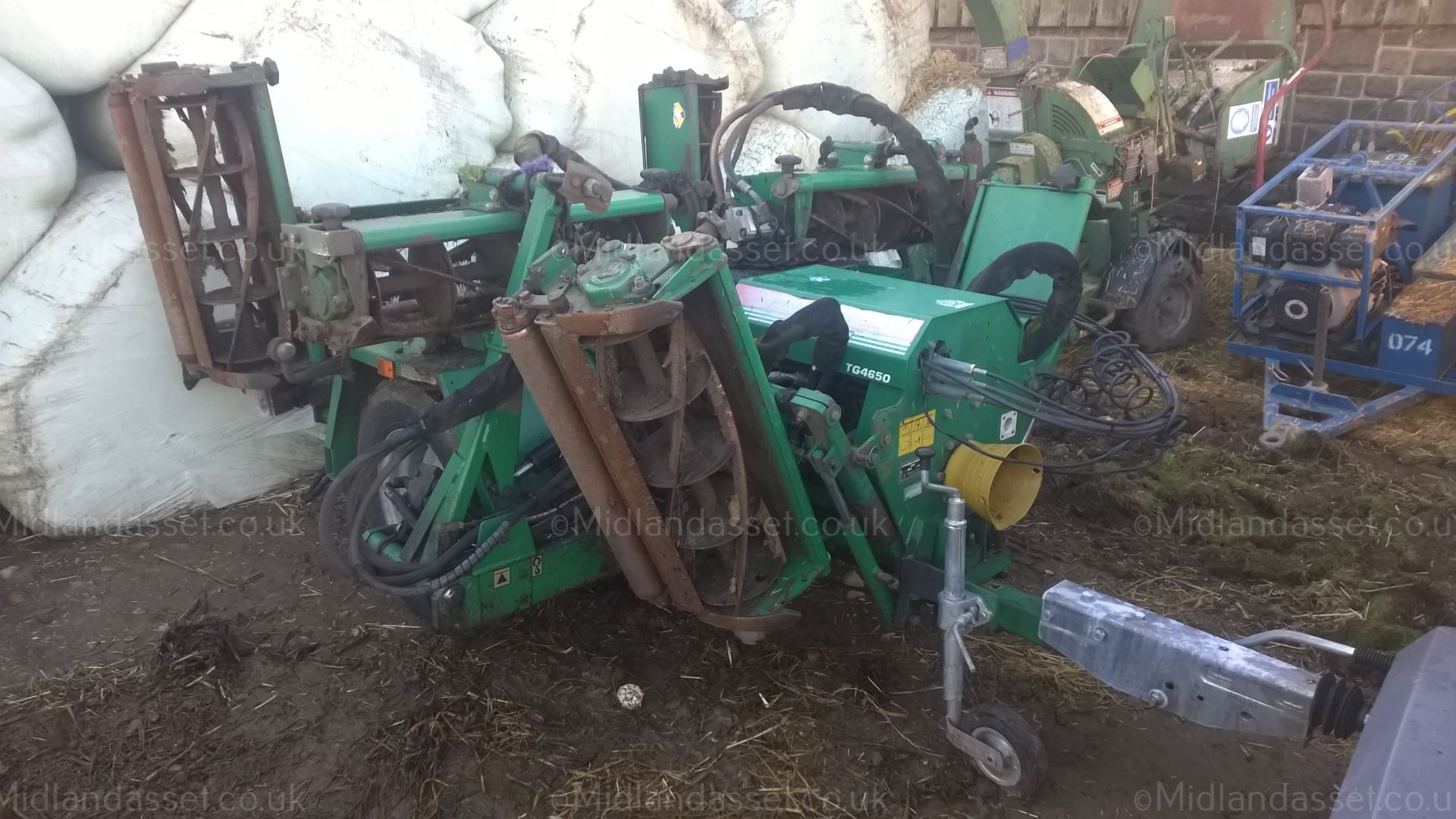 DS - RANSOMES TEXTRON TG 4650 GANG MOWER   EX COUNCIL GOOD WORKING ORDER COLLECTION FROM