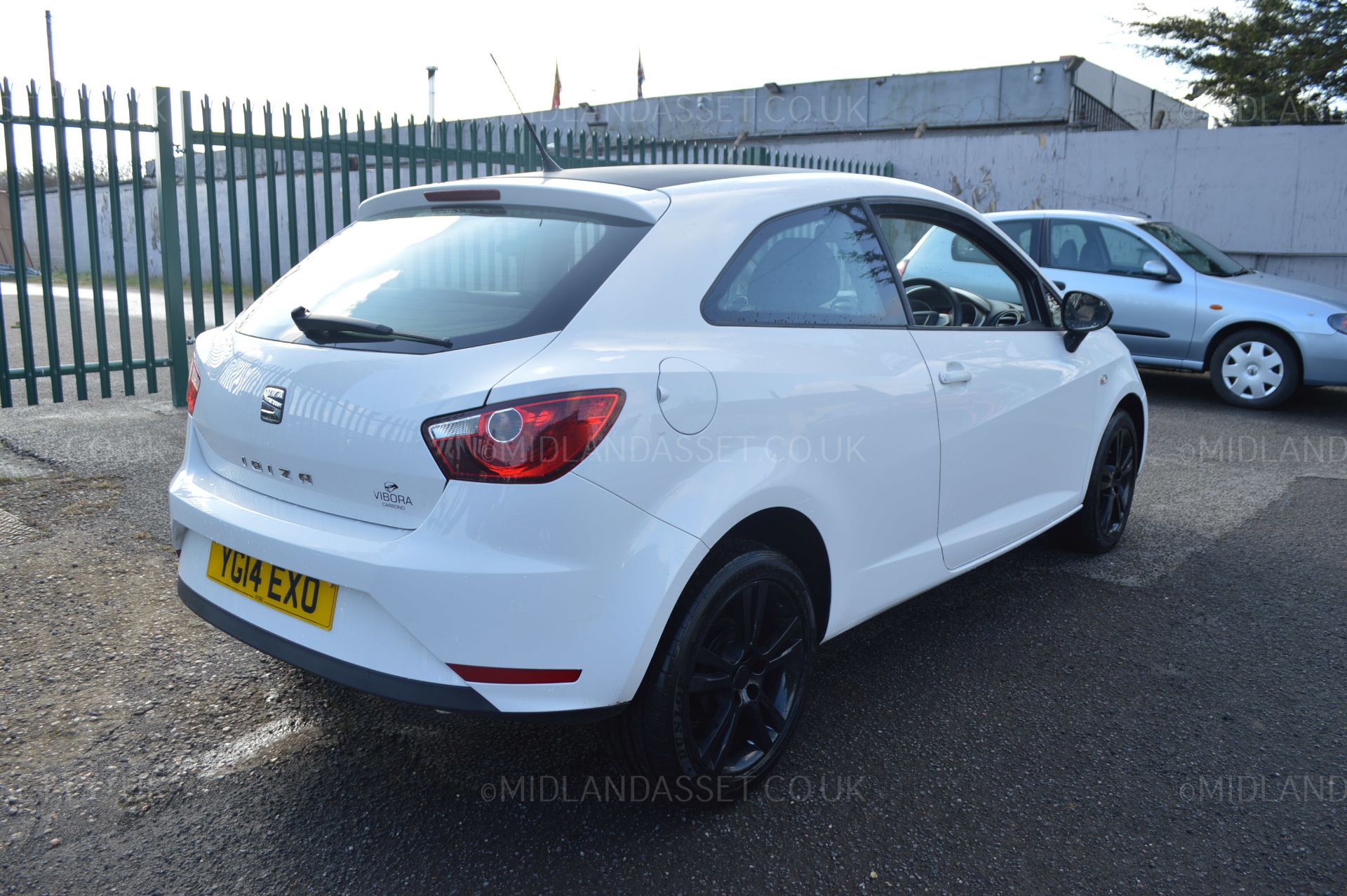 2014/14 REG SEAT IBIZA TOCA 3 DOOR HATCHBACK ONE FORMER KEEPER *NO VAT* - Image 7 of 24