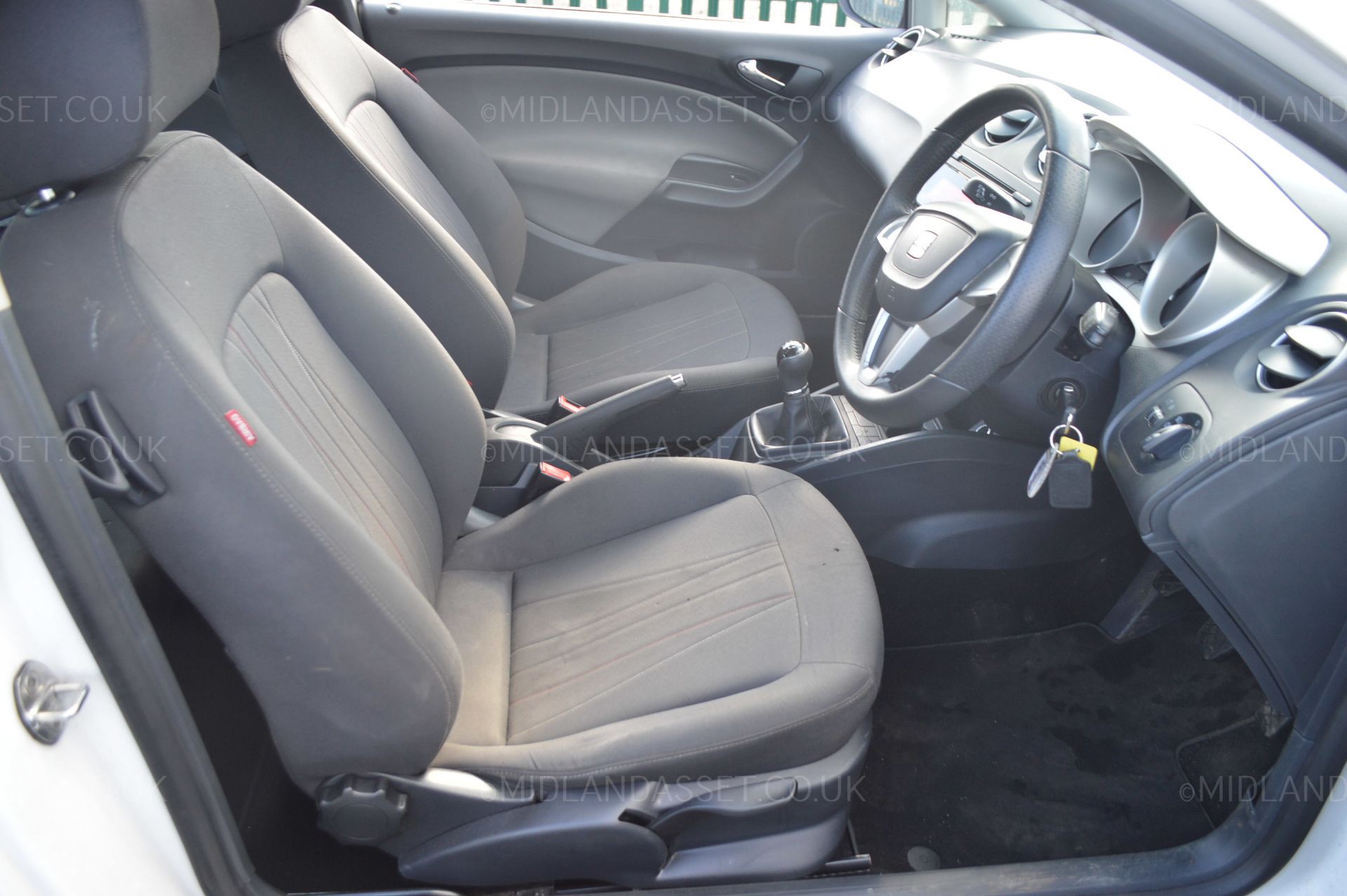 2014/14 REG SEAT IBIZA TOCA 3 DOOR HATCHBACK ONE FORMER KEEPER *NO VAT* - Image 9 of 24