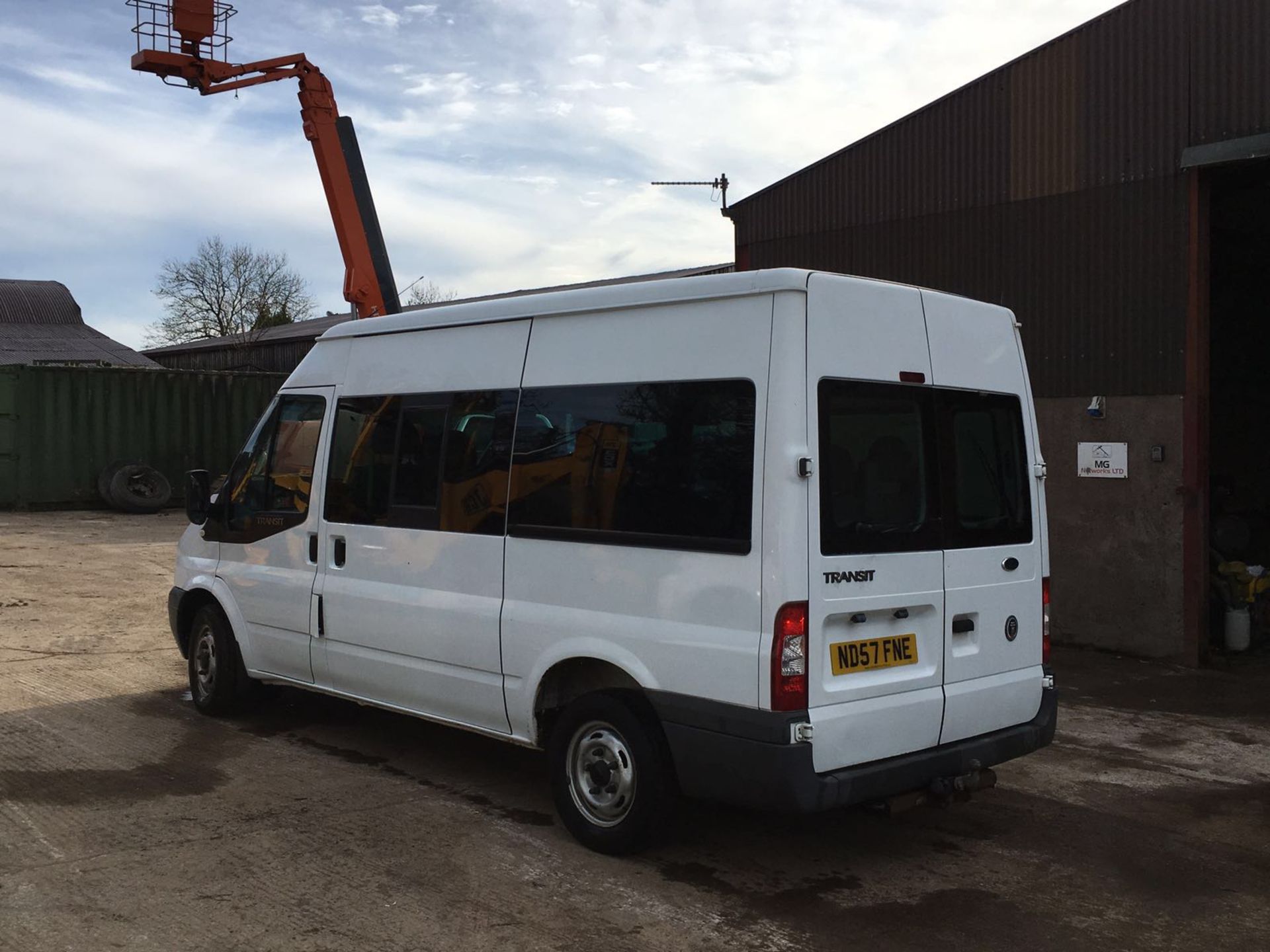 2007/57 REG FORD TRANSIT 110 12-SEAT FWB MINIBUS - GENUINE LOW MILES! - Image 5 of 9