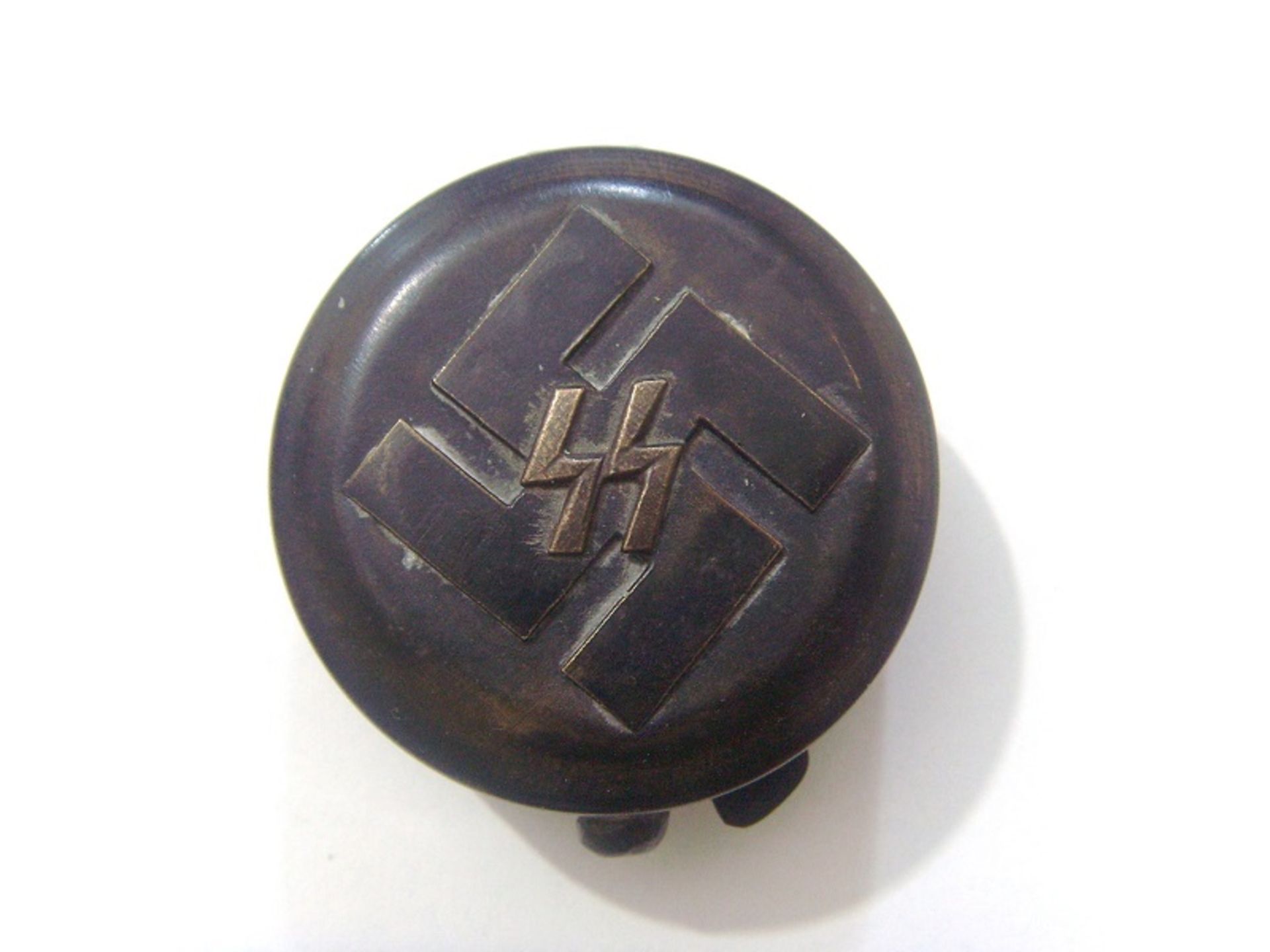 NAZI SWASTIKA COMPASS