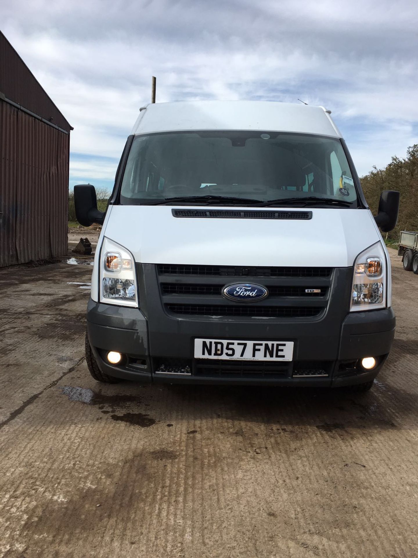 2007/57 REG FORD TRANSIT 110 12-SEAT FWB MINIBUS - GENUINE LOW MILES! - Image 2 of 9