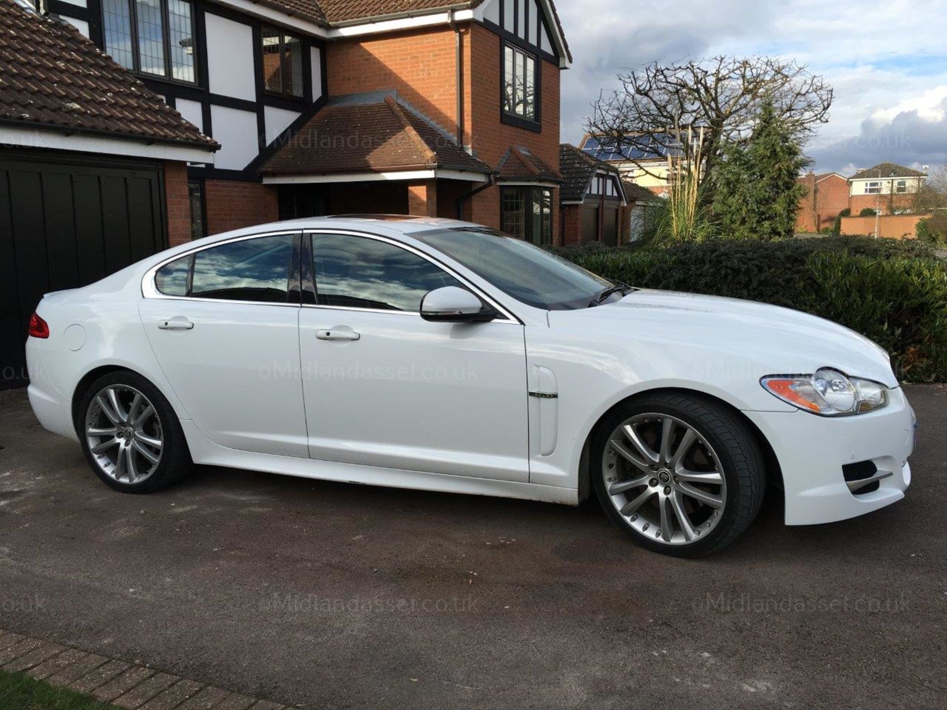 2011/11 REG JAGUAR XF S PREMIUM LUXURY V6 AUTO FULL SERVICE HISTORY *NO VAT*