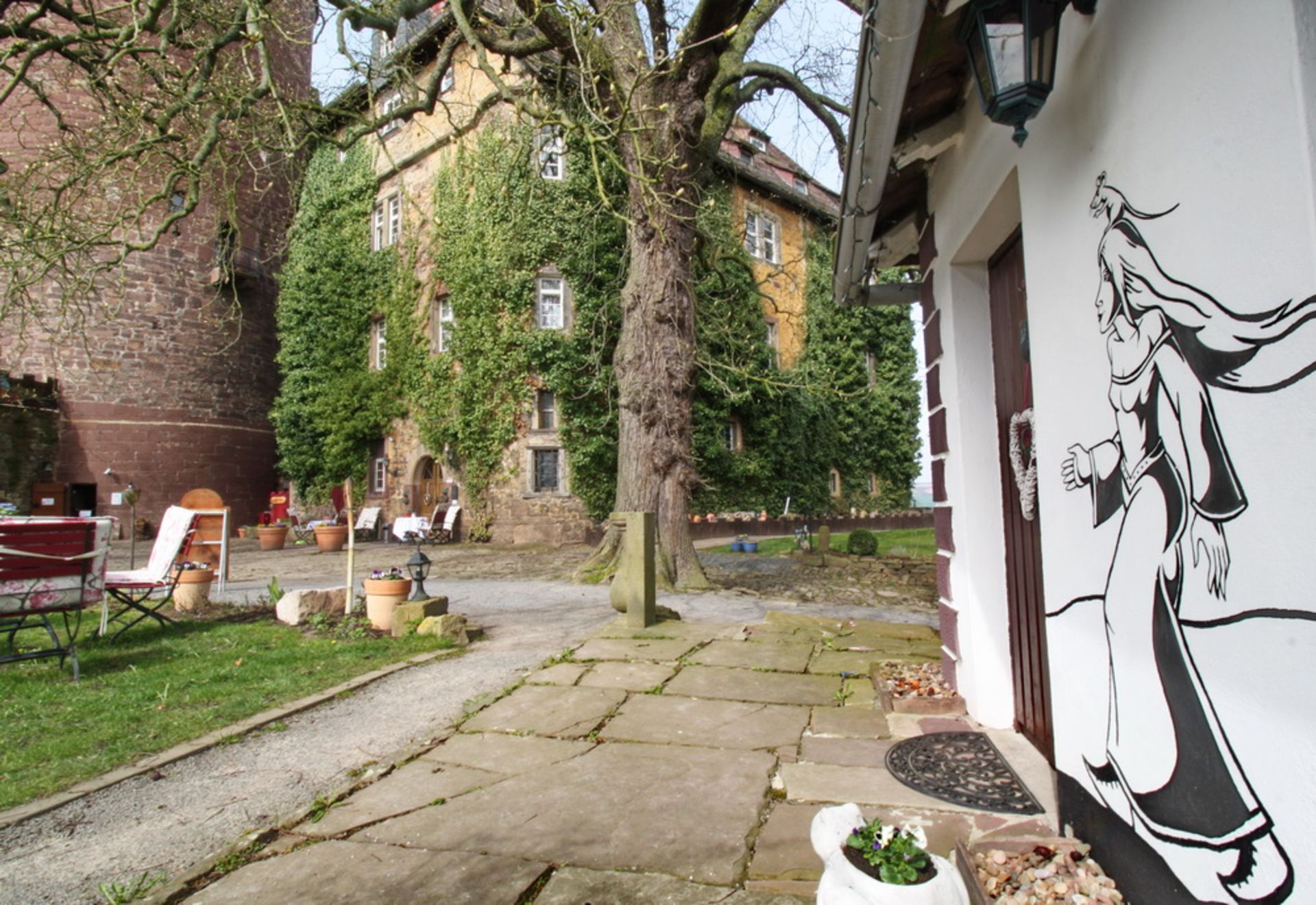 Hessen reg. Germany - Two Storey home + attic & garage - Image 46 of 62