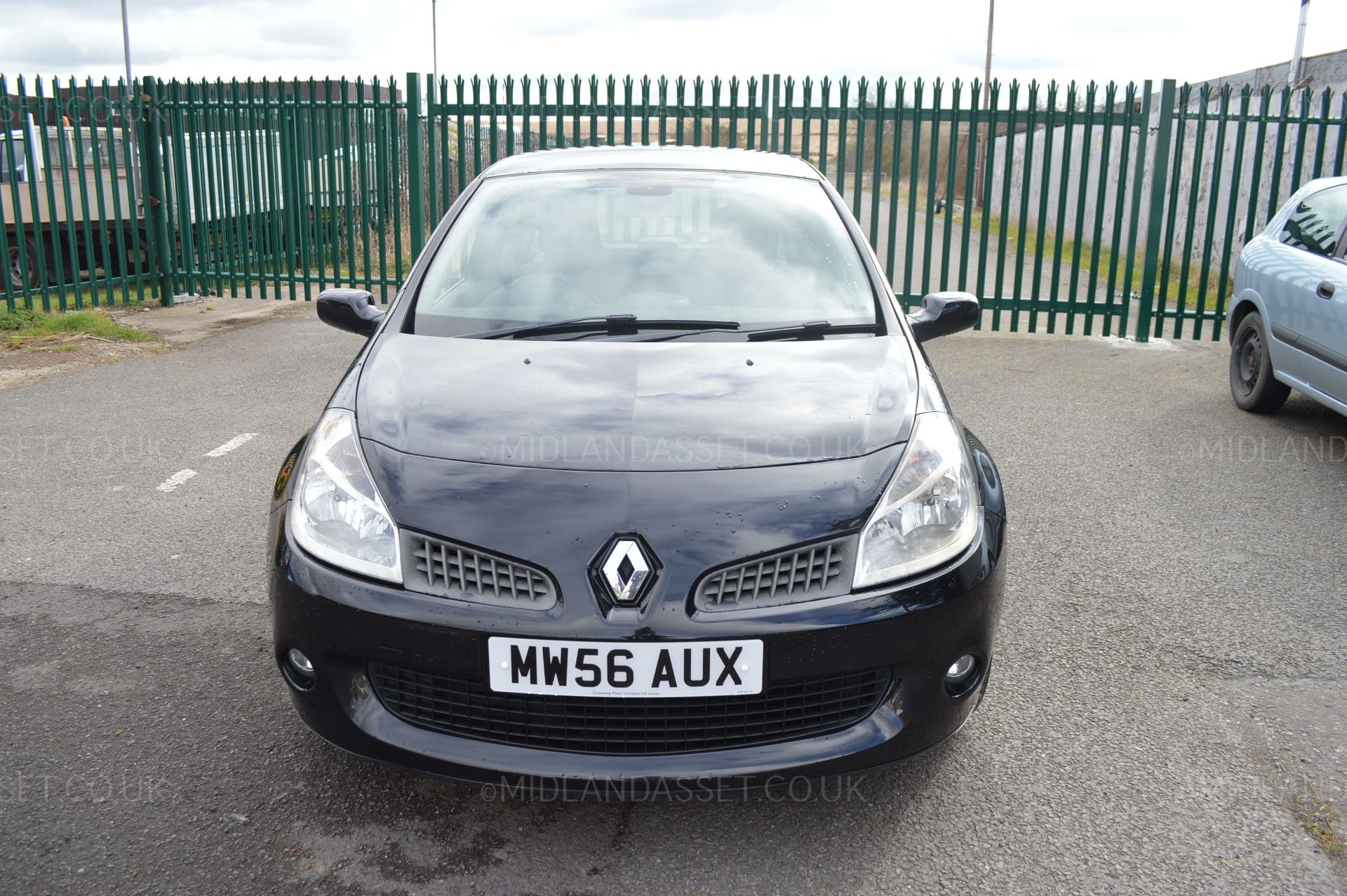 2007/56 REG RENAULT CLIO SPORT 197 - SHOWING 1 FORMER KEEPER! - Image 2 of 20