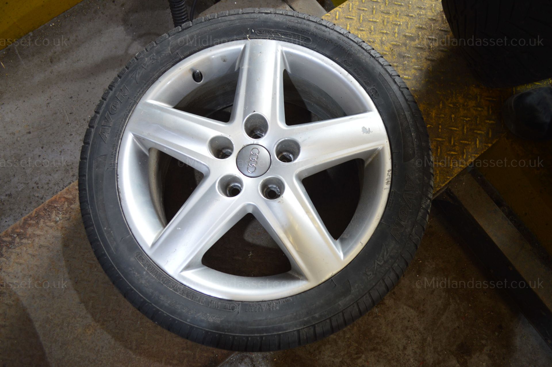 4 x 17"" AUDI ALLOY WHEELS AND TYRES *NO VAT* - Image 5 of 8