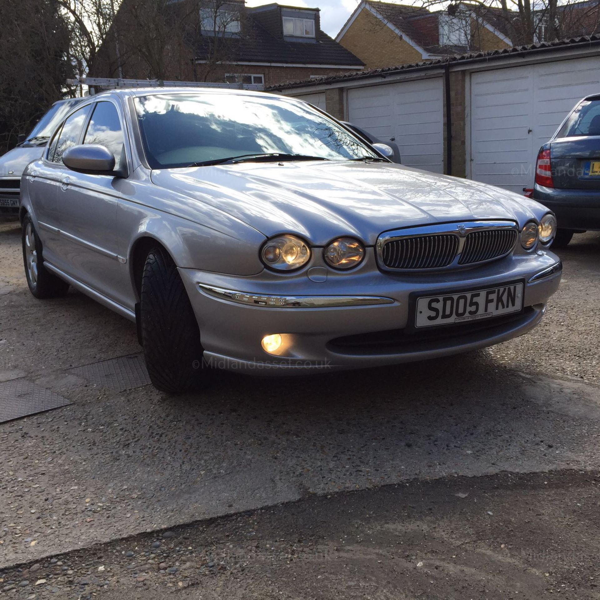 W - 2005//05 REG JAGUAR X TYPE V6 SE AUTO 4 DOOR SALOON PETROL/LPG *NO VAT*   DATE OF