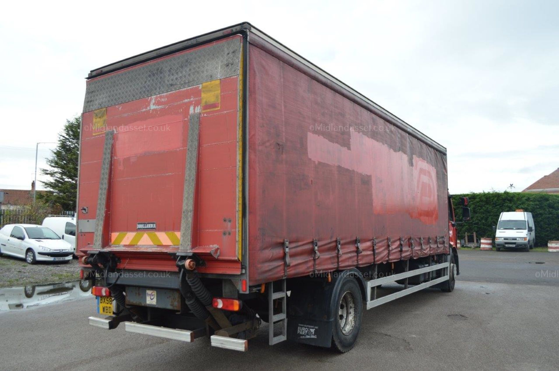 2008/58 REG RENAULT MIDLUM 18 TONNE CURTAIN SIDE LORRY WITH TAIL LIFT ONE OWNER - Image 6 of 24