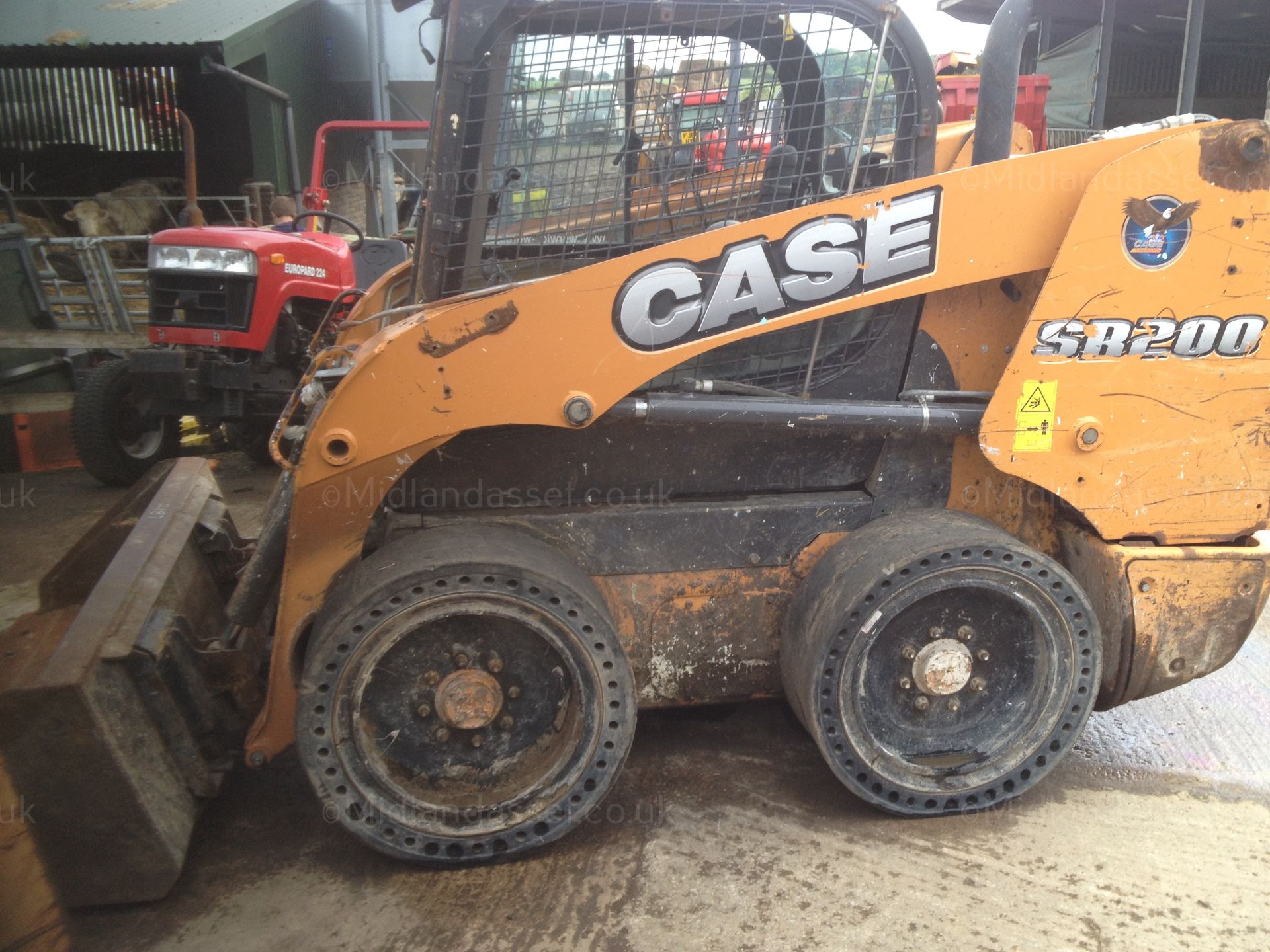 2011 CASE SKID STEER SR 200 LOADER - Image 8 of 8