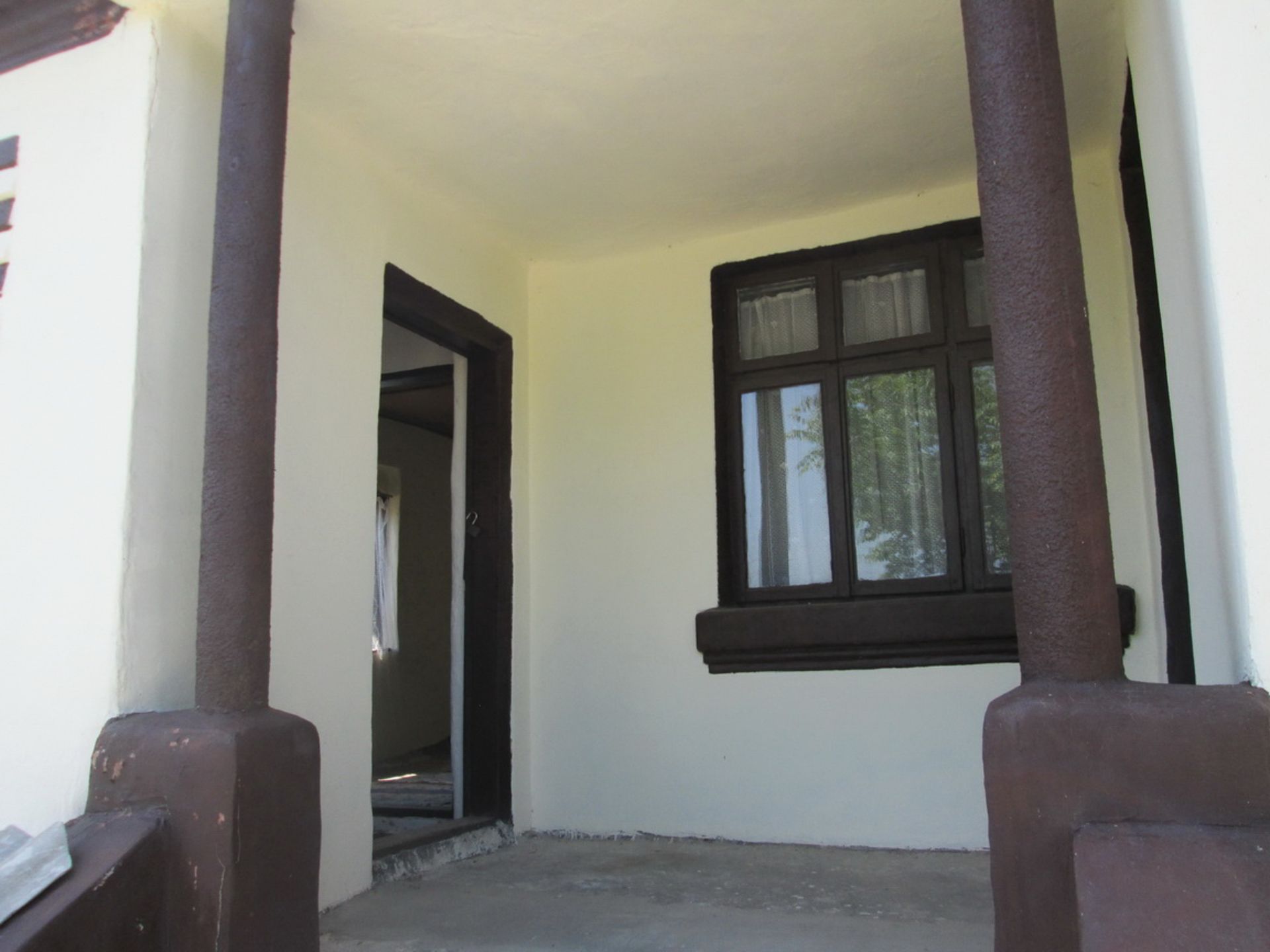 Original Balkan Style home only 35min from Dobrich! - Image 5 of 43