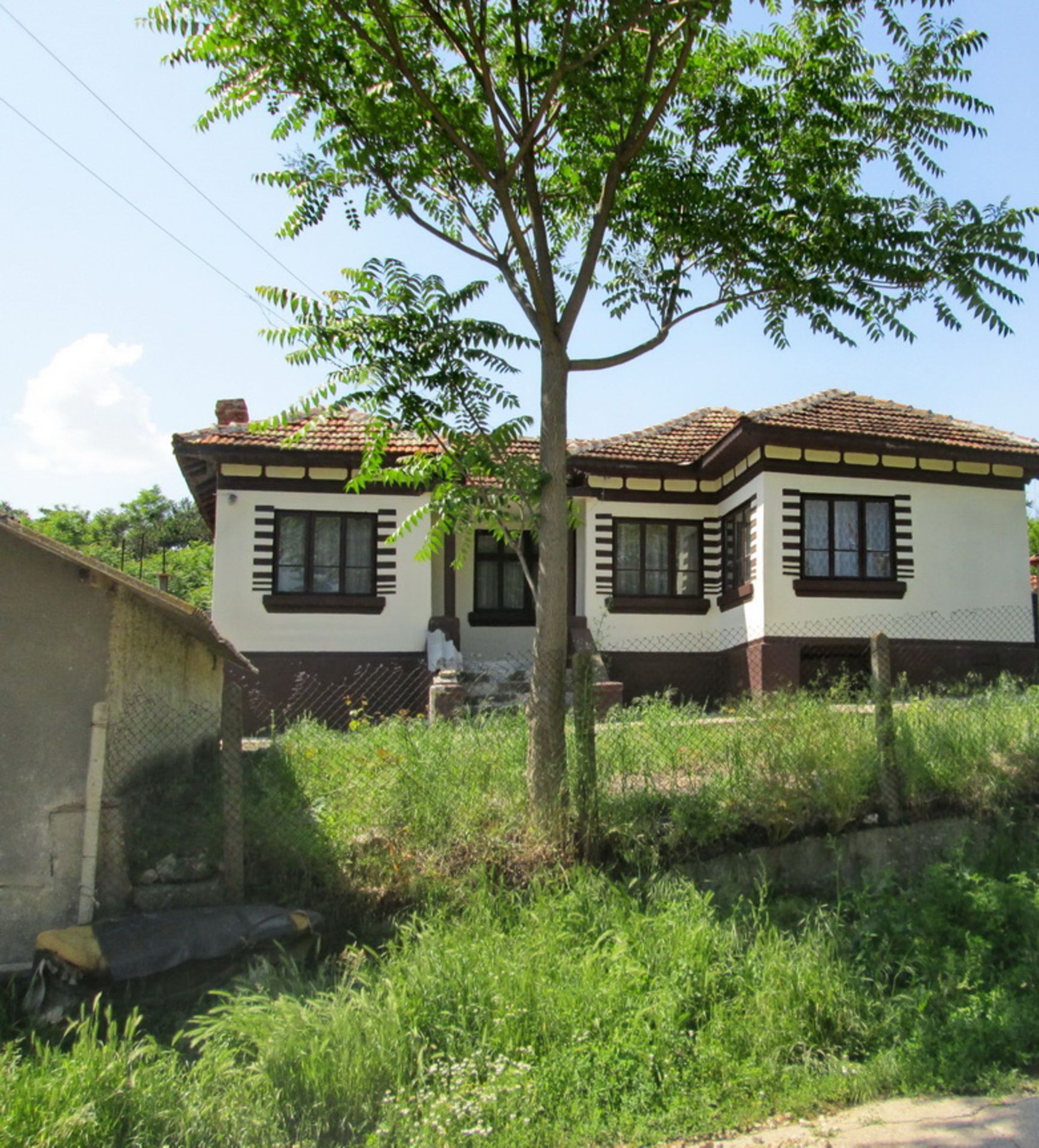 Original Balkan Style home only 35min from Dobrich! - Image 32 of 43