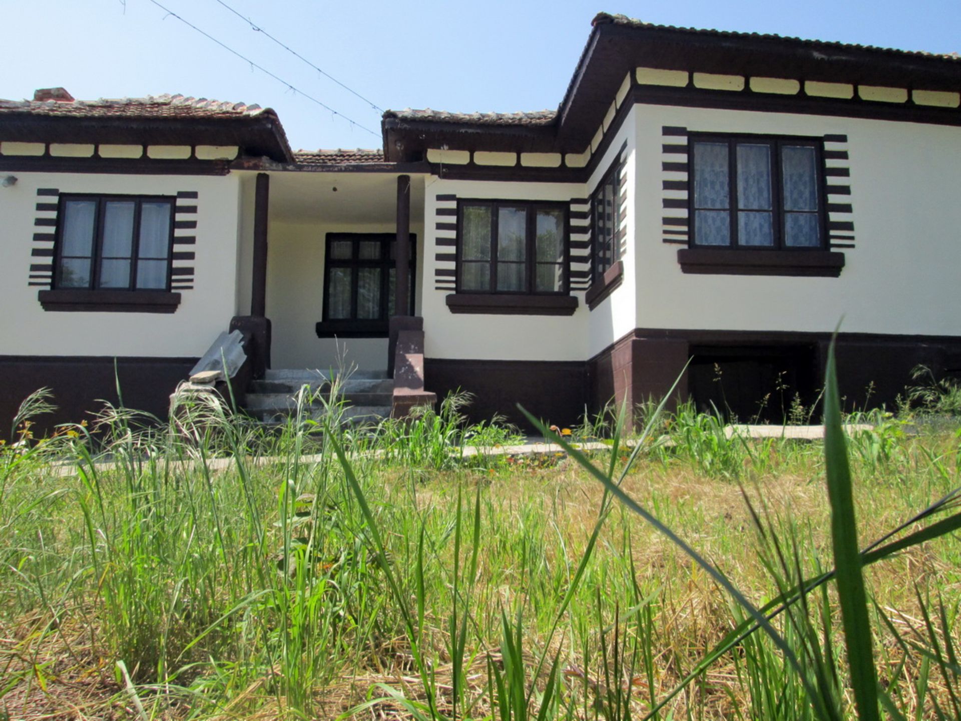 Original Balkan Style home only 35min from Dobrich! - Image 14 of 43